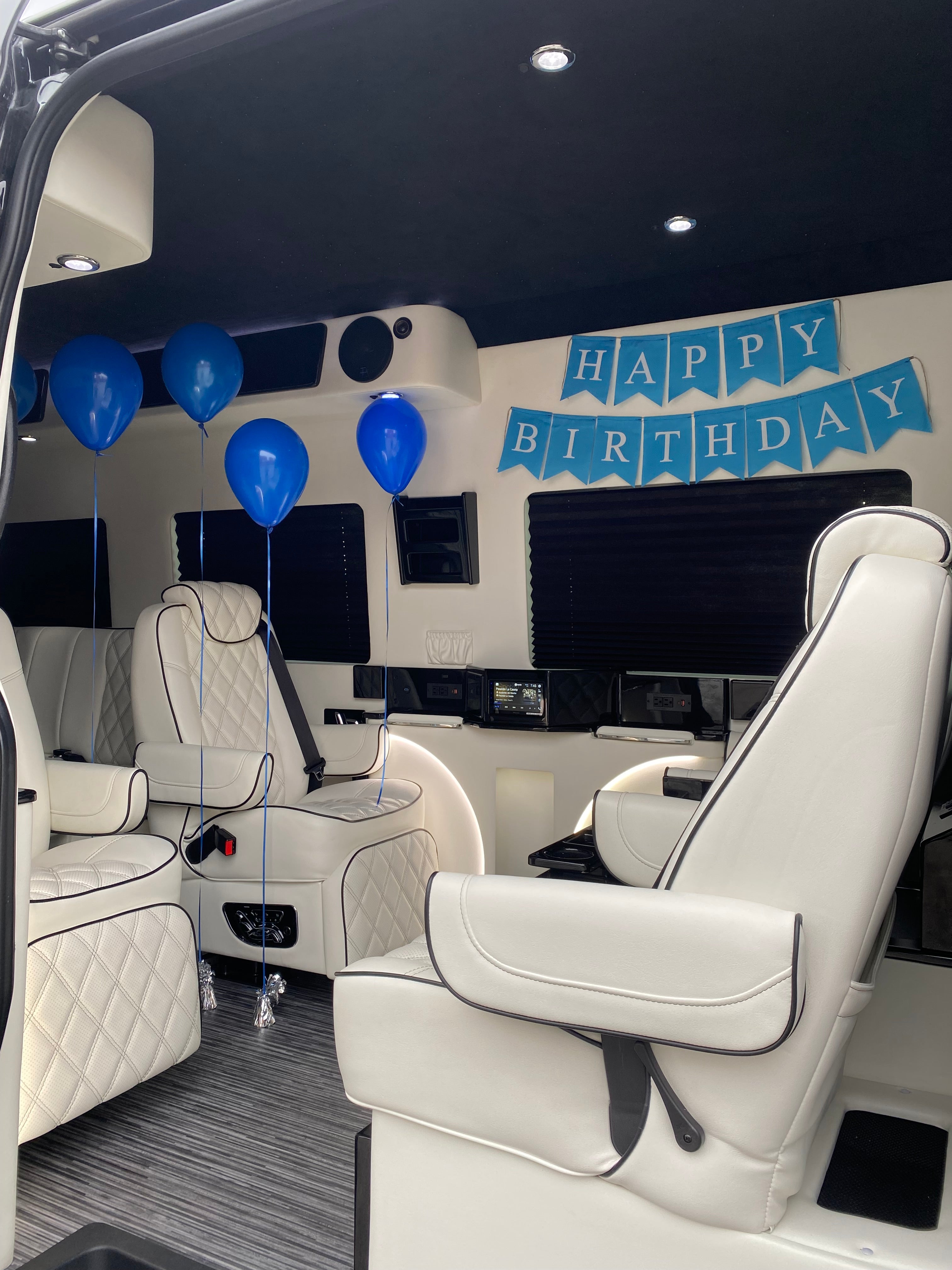 1 Additional Hour Luxury Mercedes Sprinter