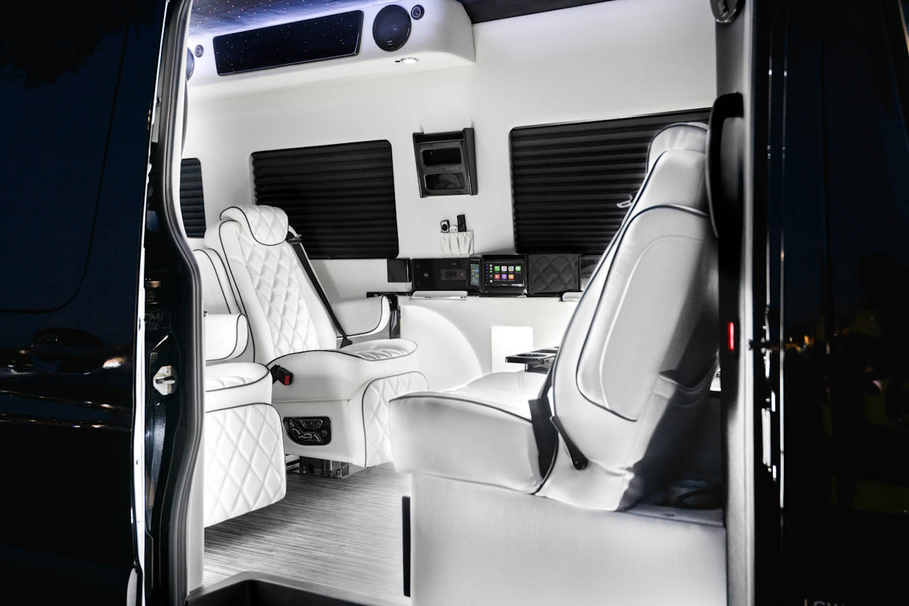 1 Additional Hour Luxury Mercedes Sprinter