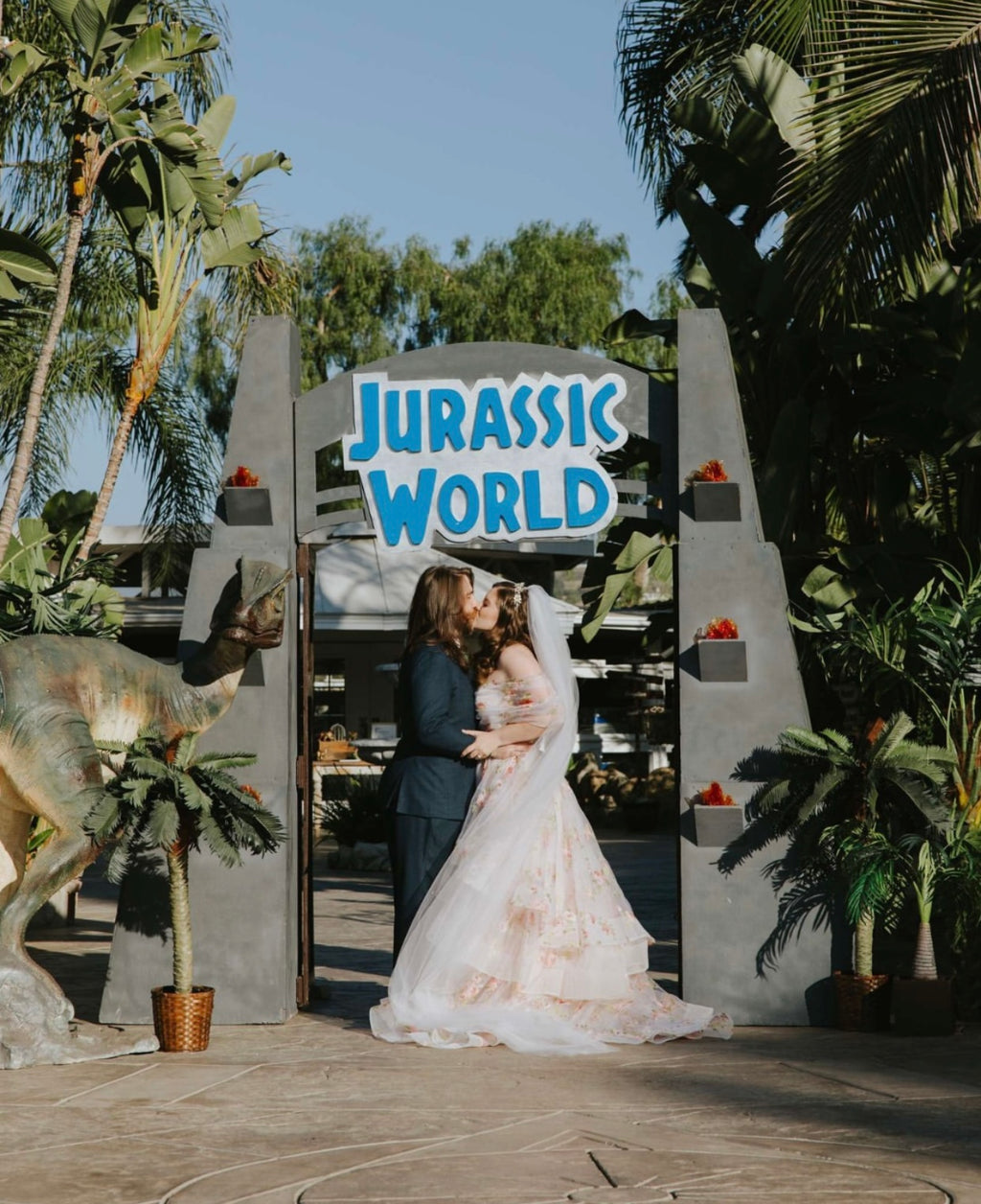 Jurassic World Arch