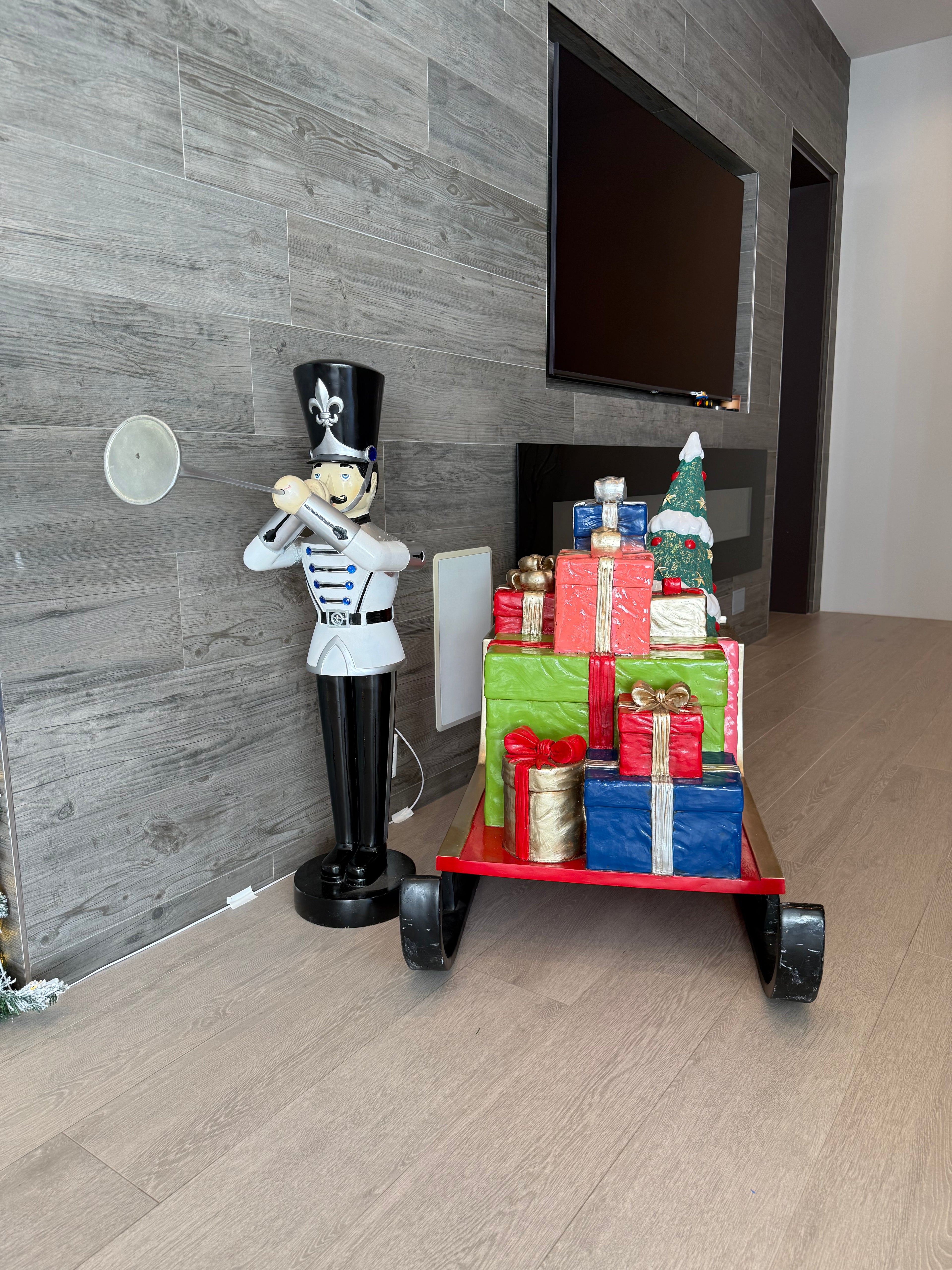 Sleigh Filled With Gifts