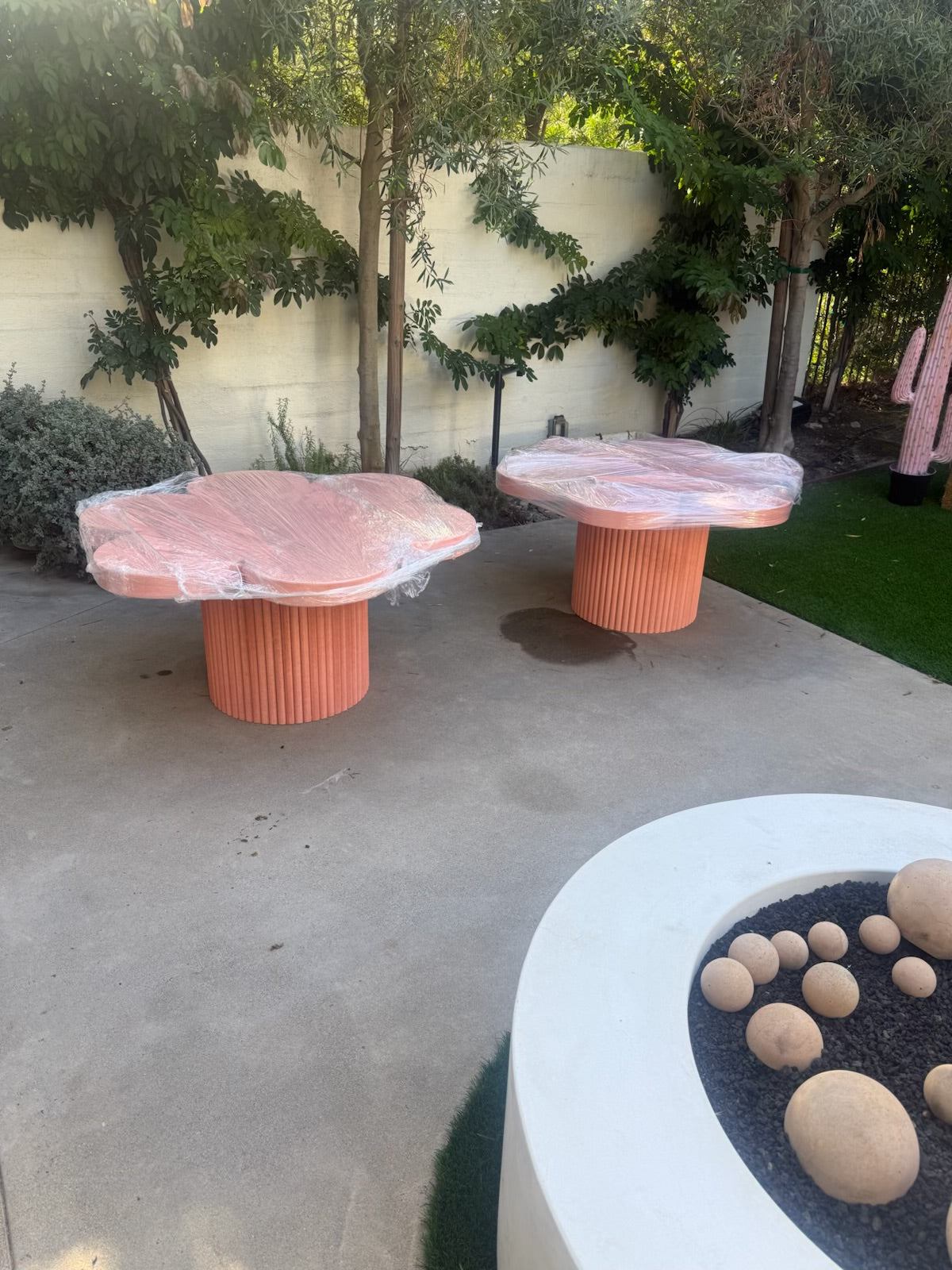 Kids Peach Flower Table