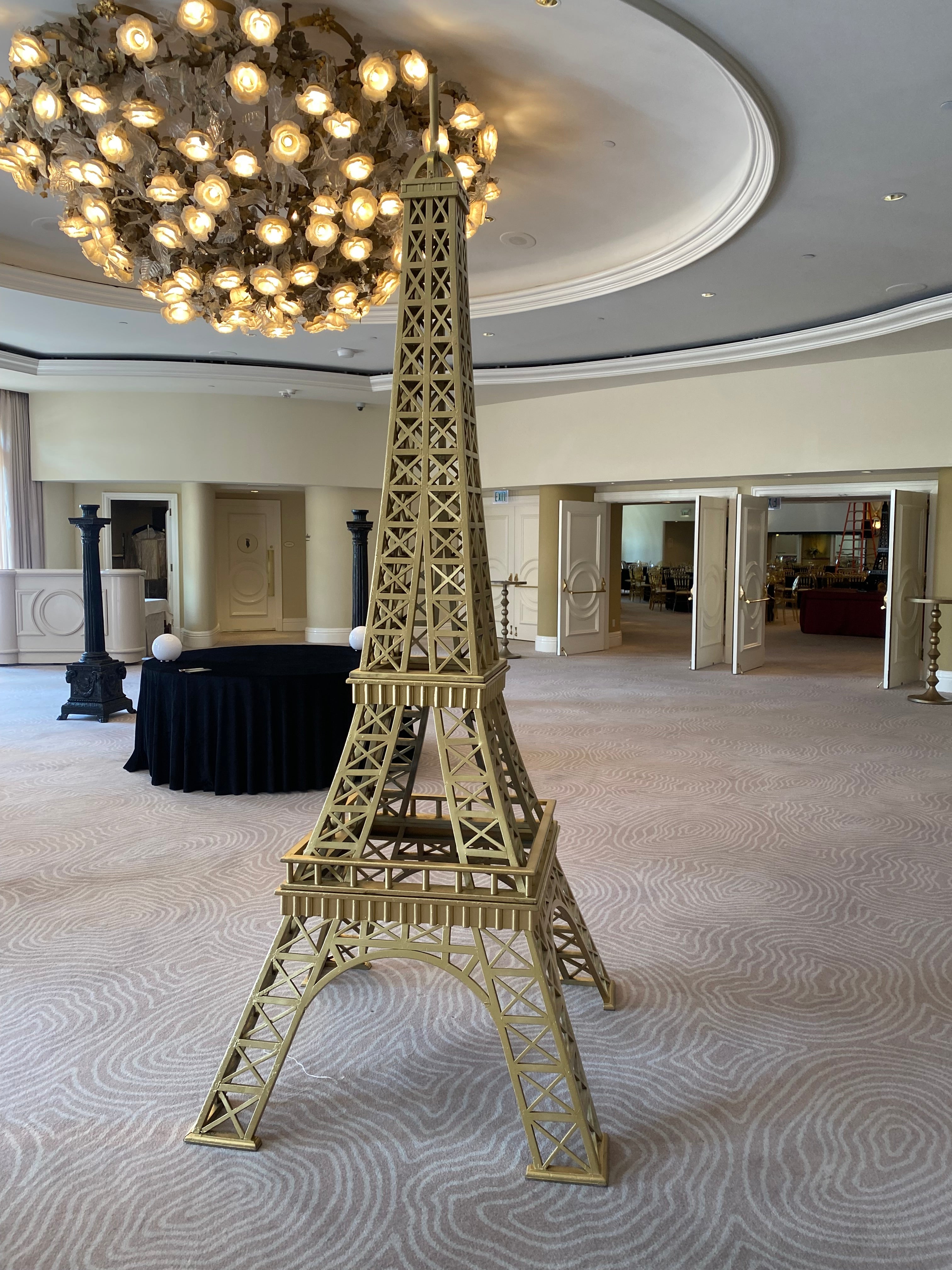 Large Gold Paris Eiffel Tower