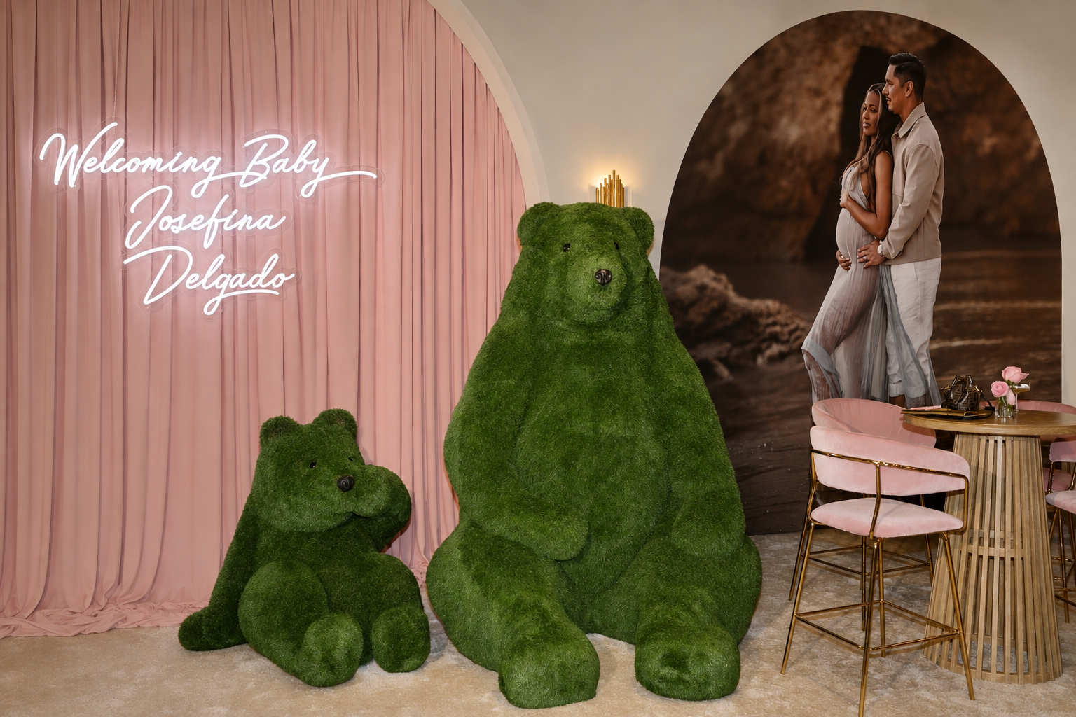 Adult & Baby Hedge Bears Set
