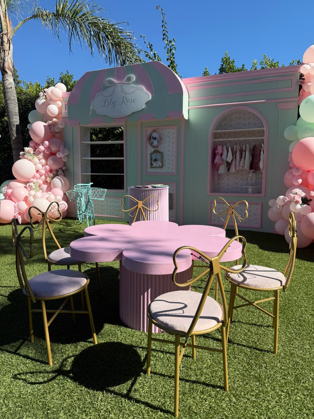 Kids Pink Flower Table