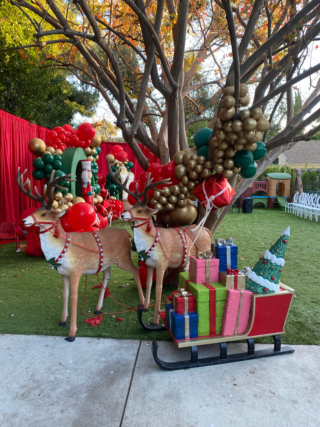 Santa’s Reindeer Couple