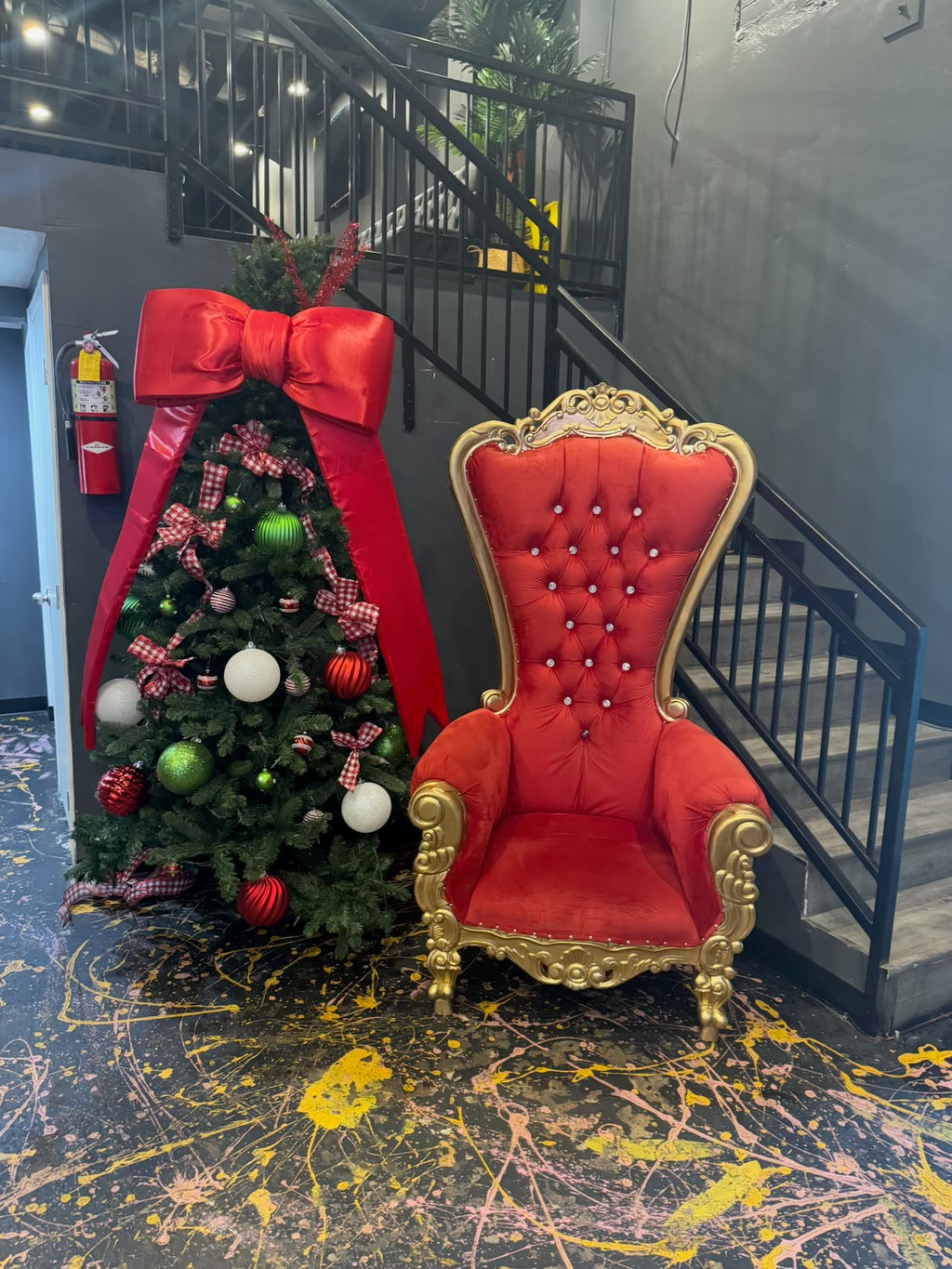 Adult Red/Gold Royal Throne Chair