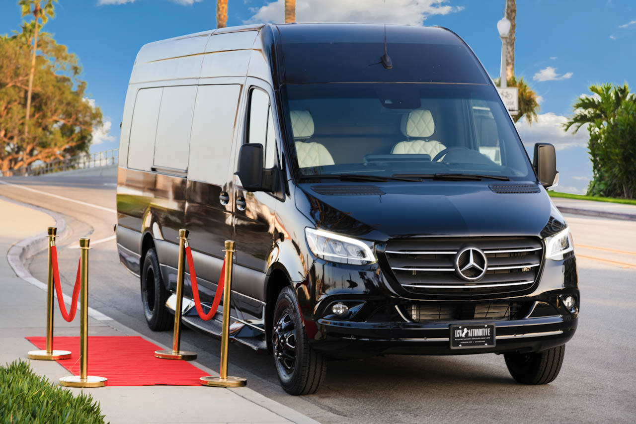 1 Additional Hour Luxury Mercedes Sprinter