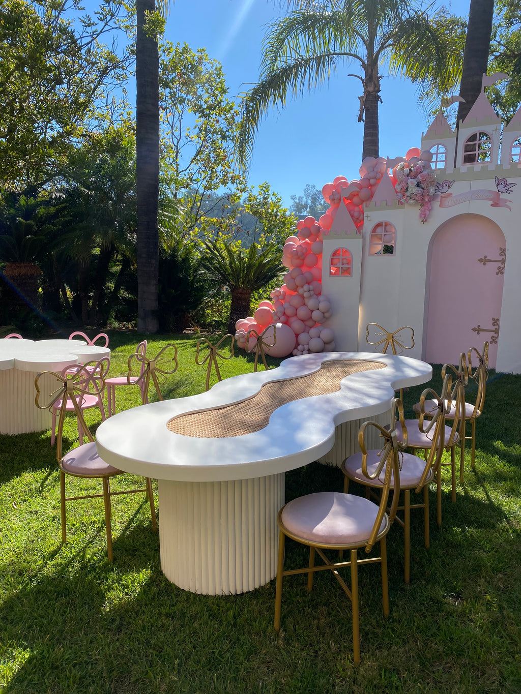 Kids White Rattan Wavy Table