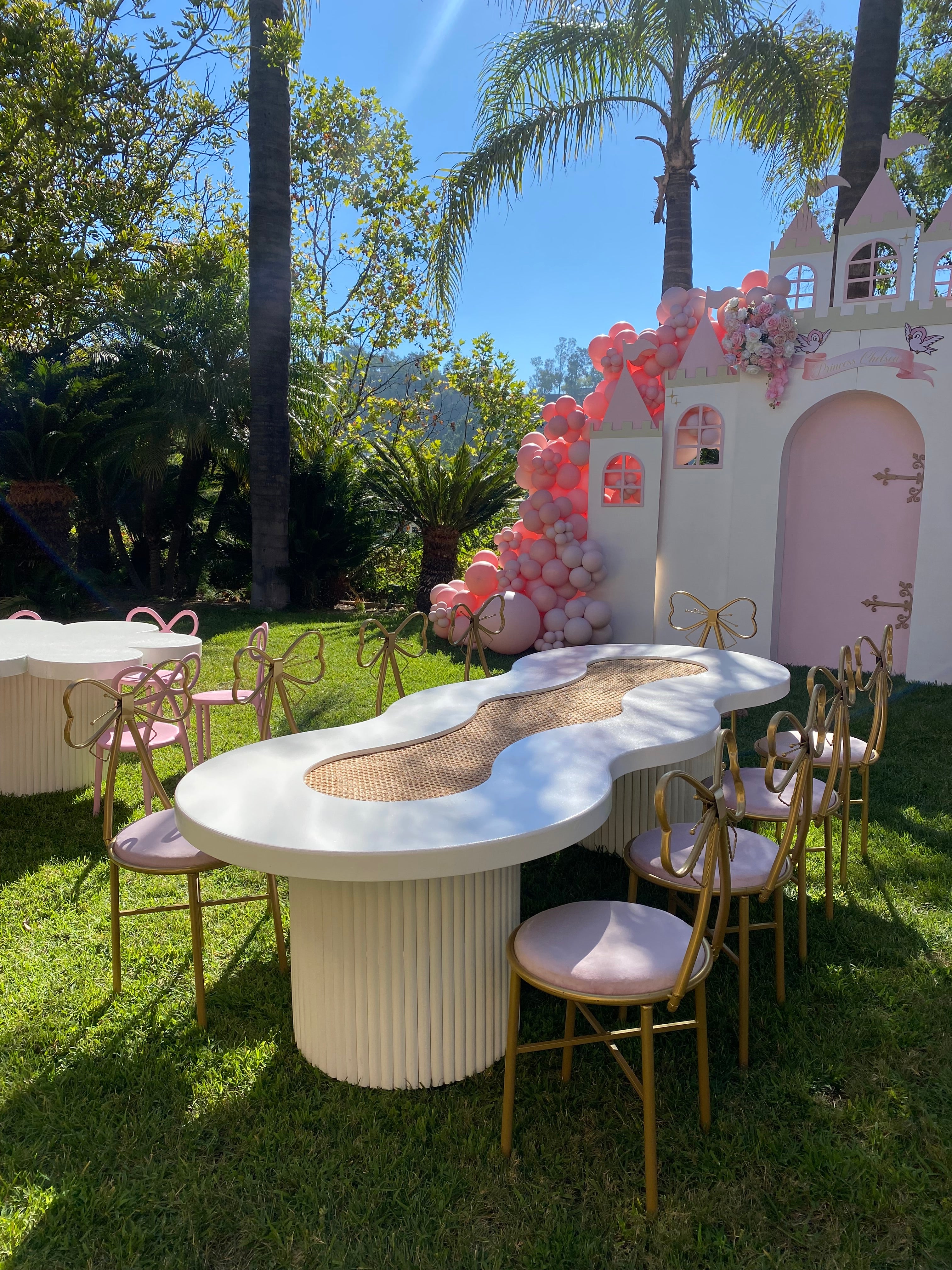 Kids White Rattan Wavy Table