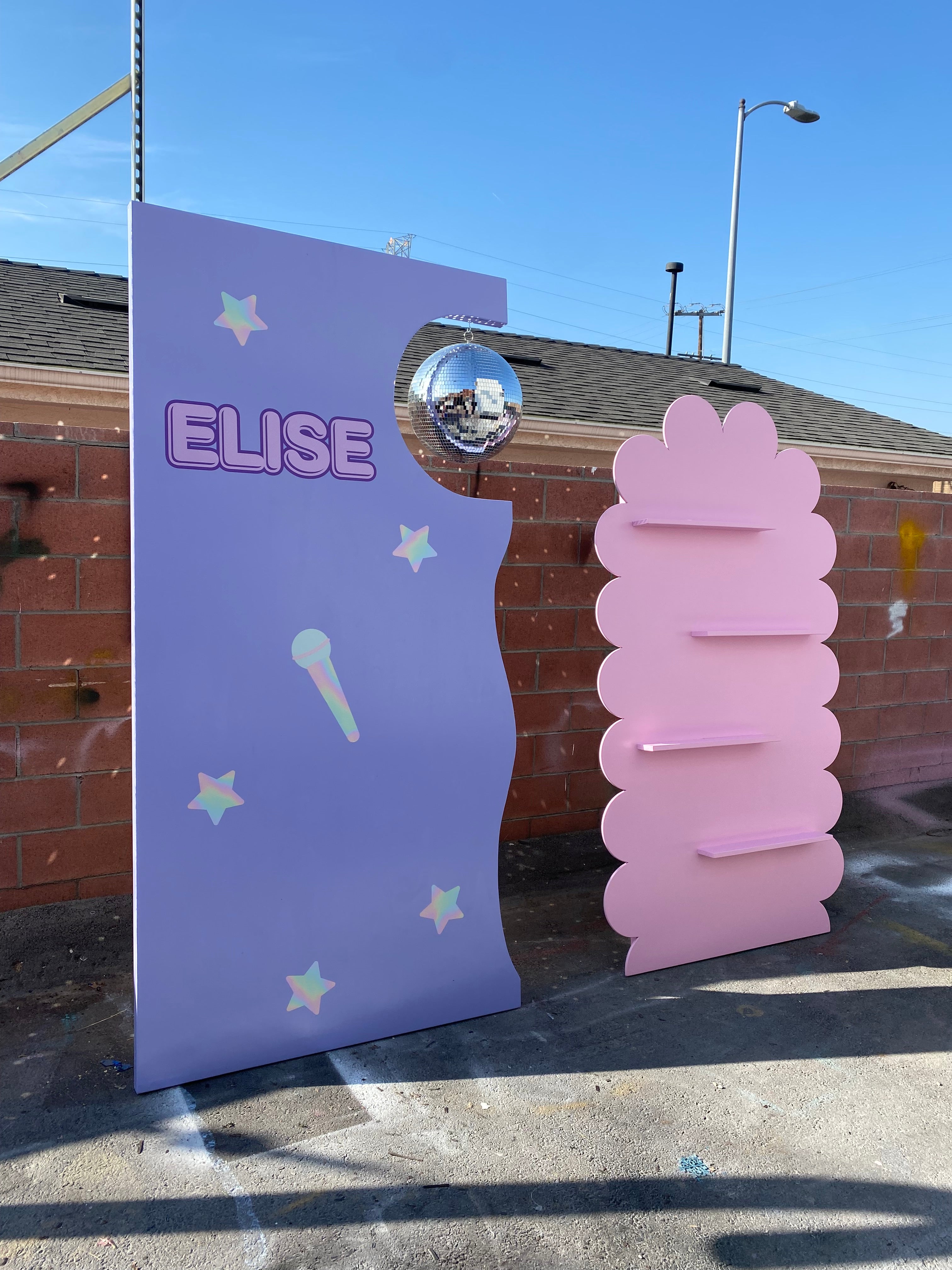 Light Pink Daisy Arch Shelf Display Wall