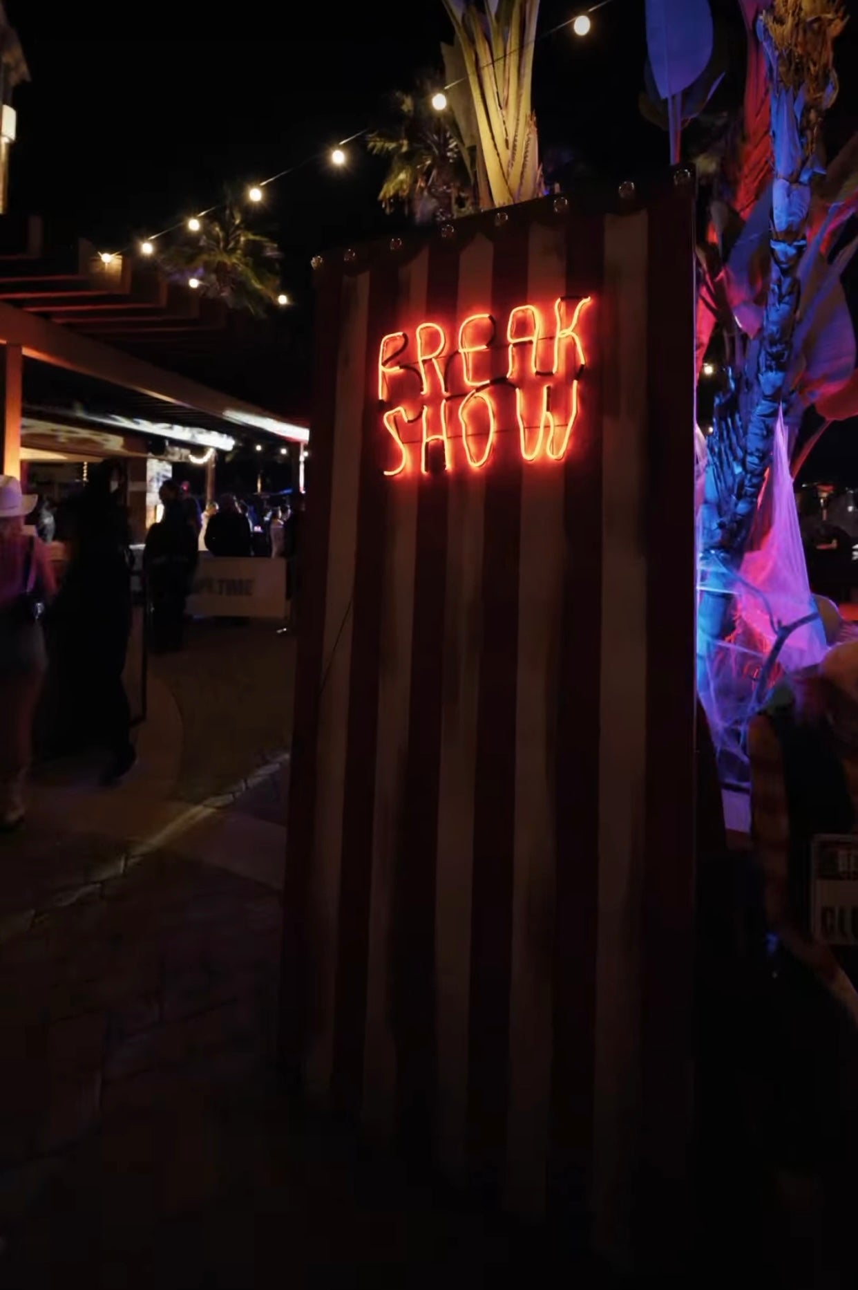 Freak Show Backdrop Panel