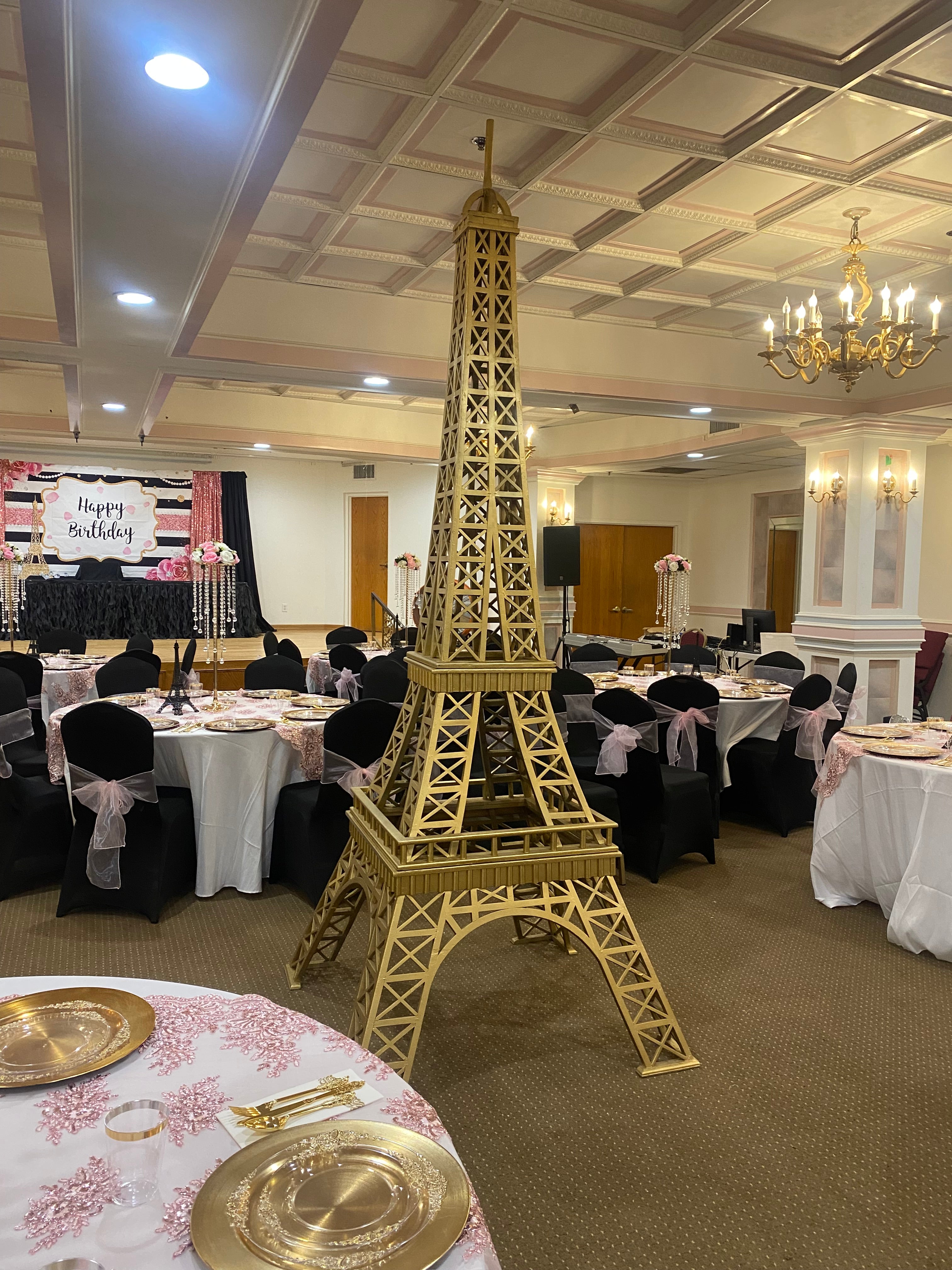Large Gold Paris Eiffel Tower