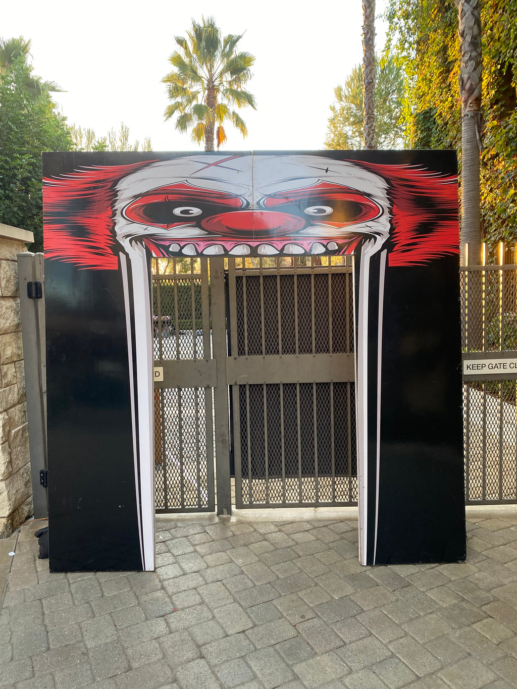Scary Clown Arch
