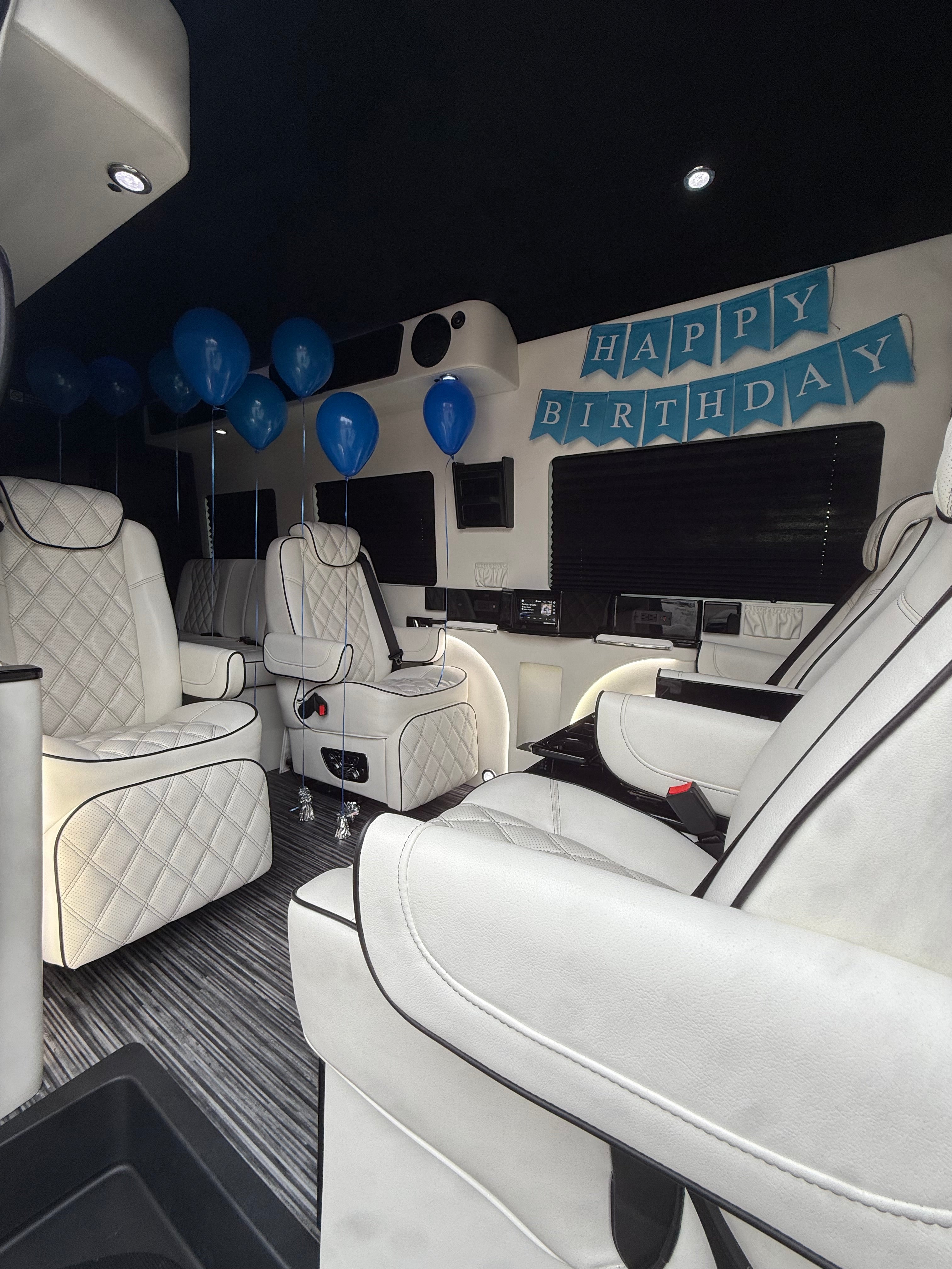 1 Additional Hour Luxury Mercedes Sprinter