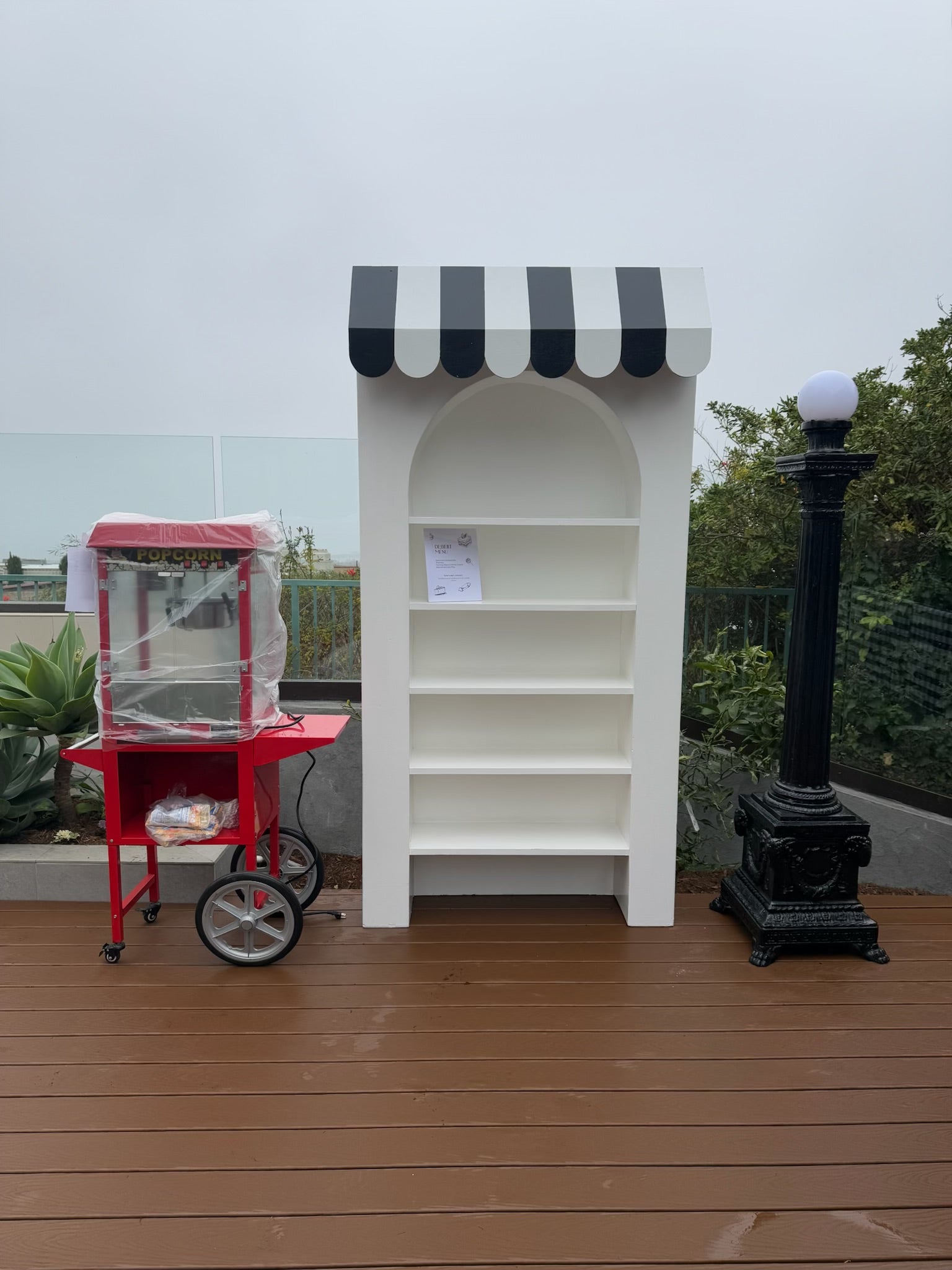 3D Black & White Awning White Arch With Shelves