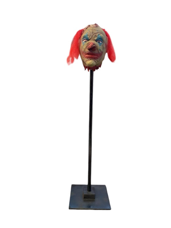 Harold The Clown Stand