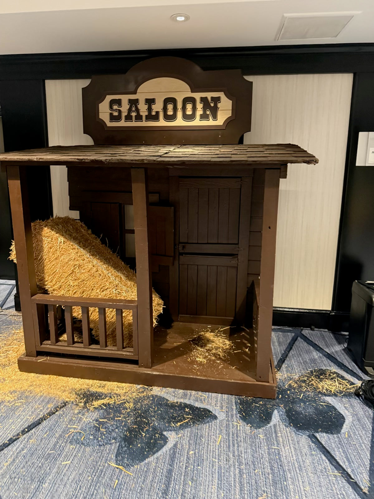 Western Saloon