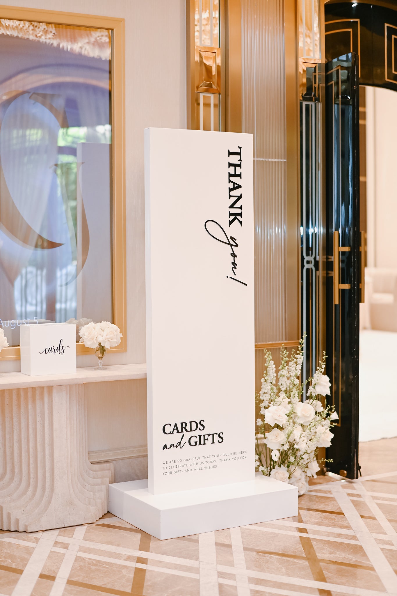 Thank You Cards & Gifts Sign