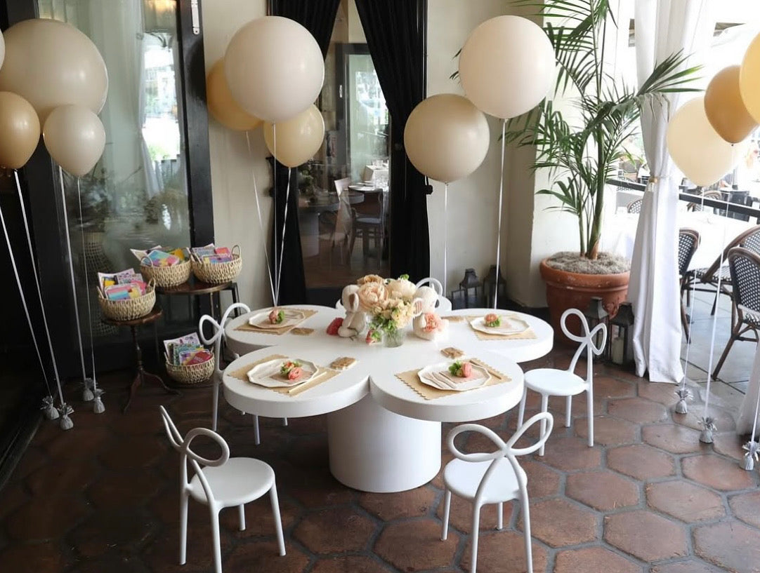 Kids White Resin Bow Chair