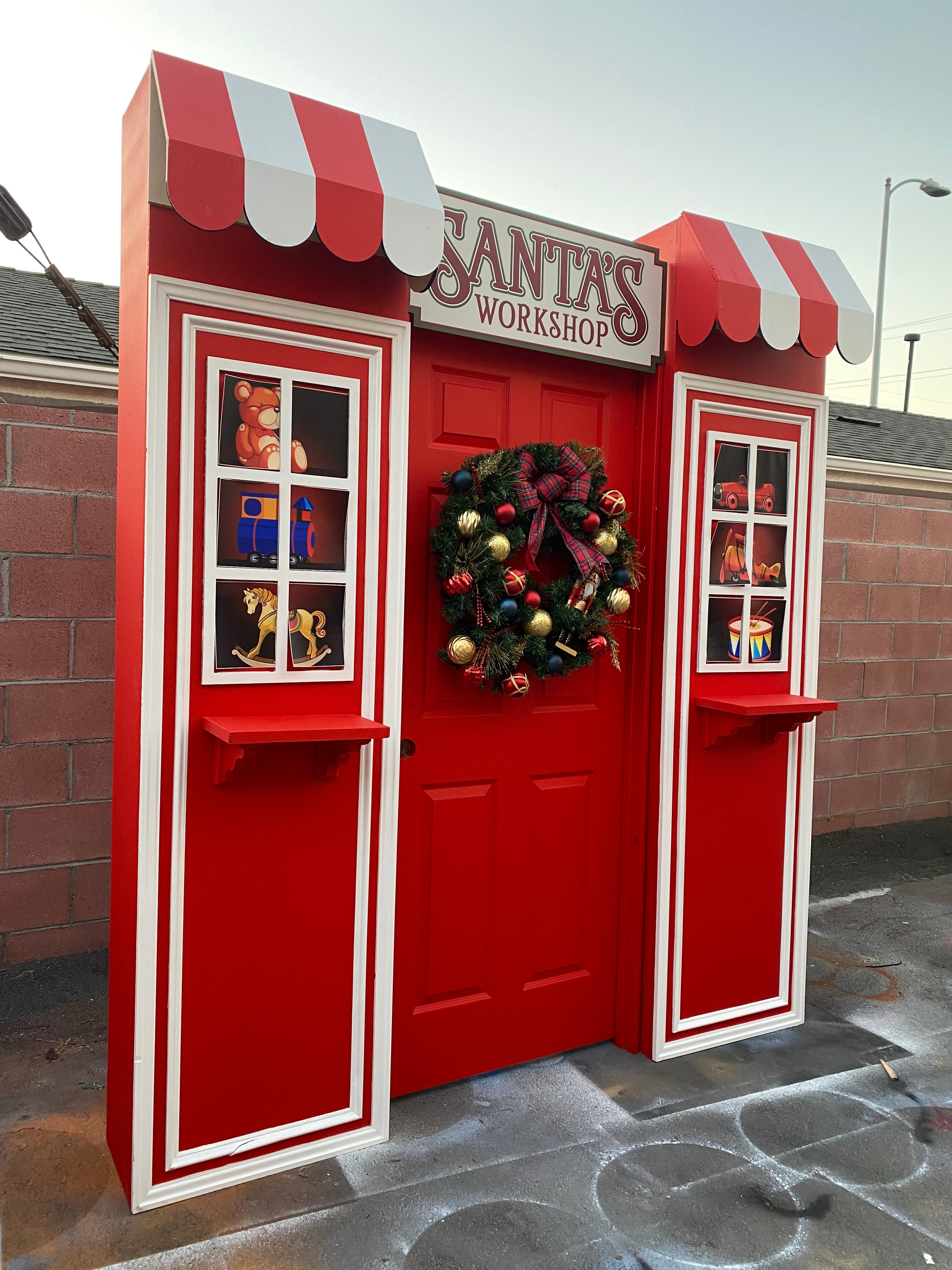 Santa’s Workshop Storefront