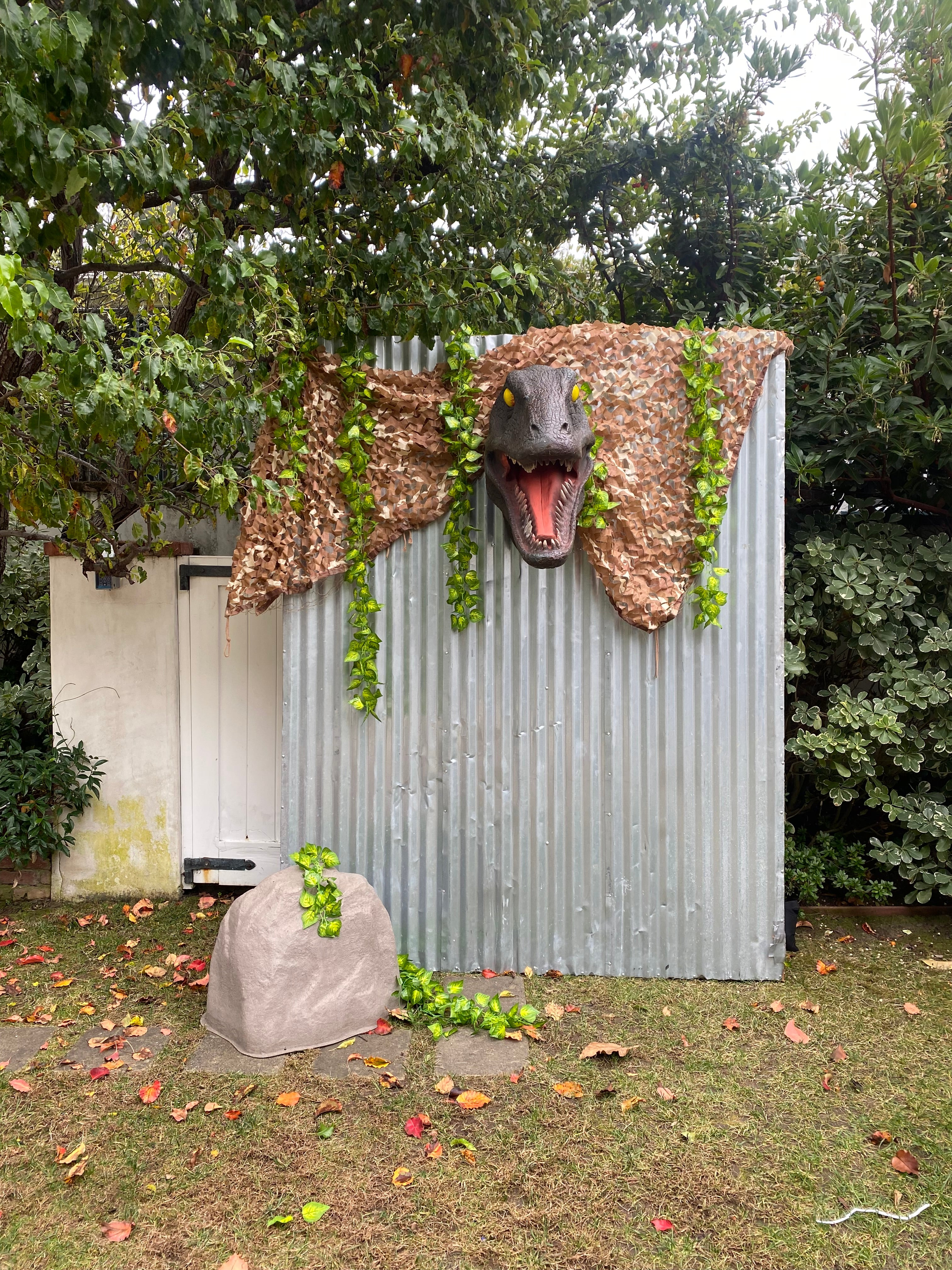 Dinosaur Head Backdrop