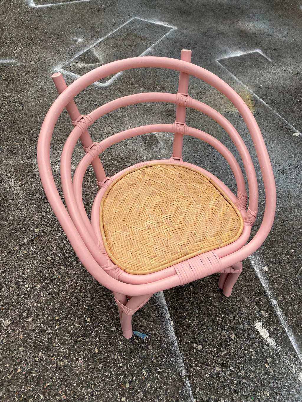 Kids Light Pink Round Rattan Chair