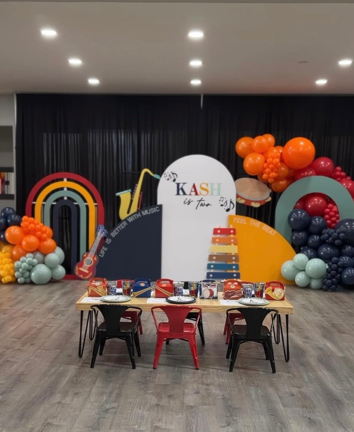 Kids Modern Natural Table With Black Metal Legs