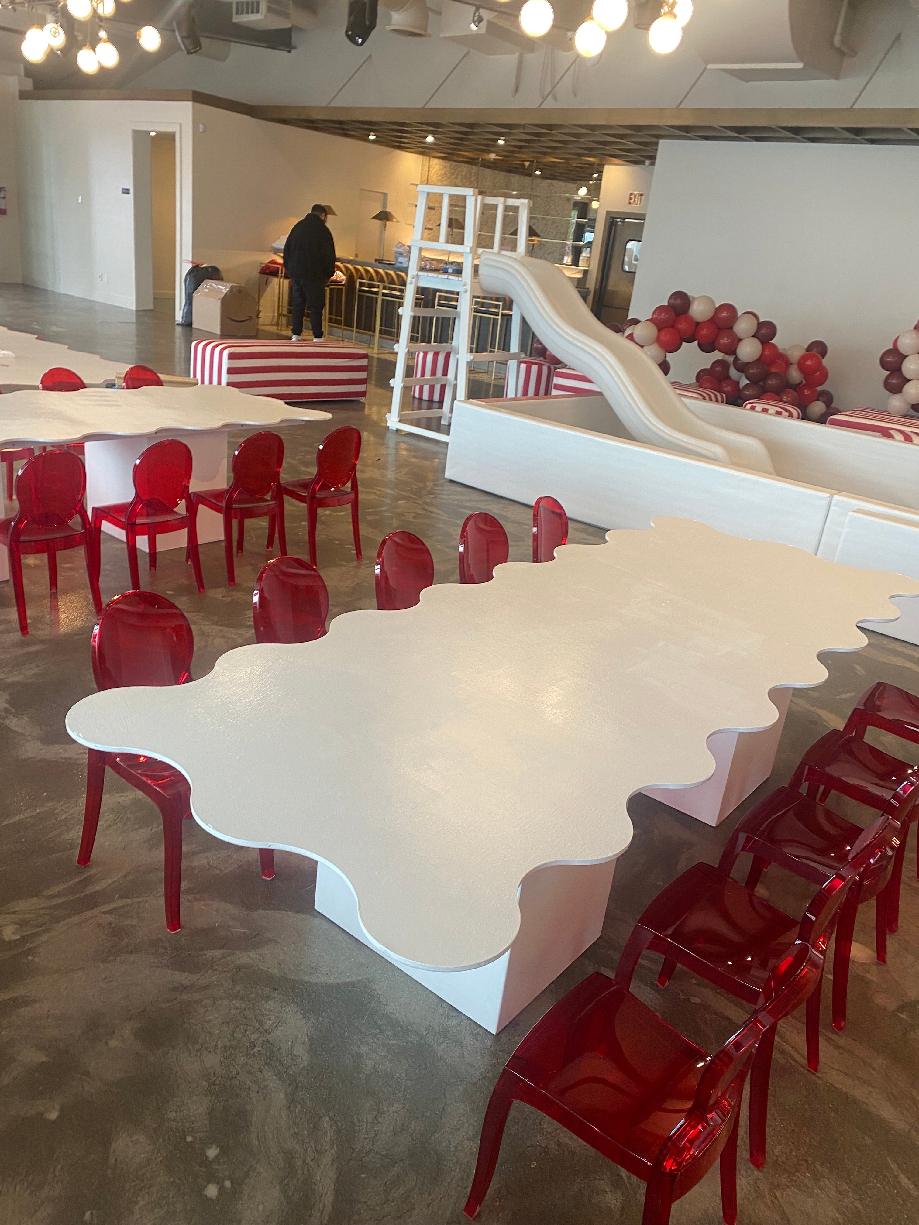 Kids White Wavy Table