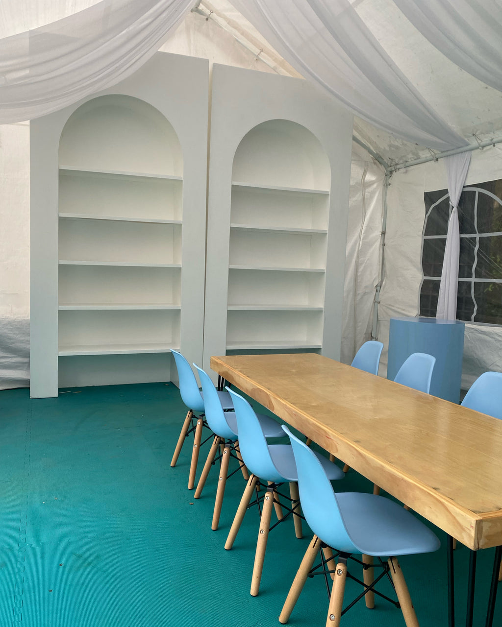 Kids Modern Natural Table With Black Metal Legs