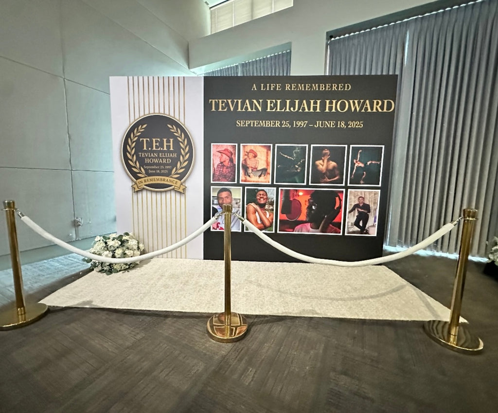 Gold Stanchions w/ White Ropes