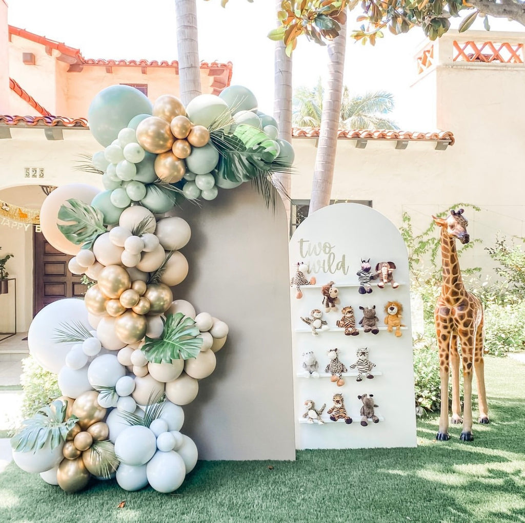 Tan Round Arch Backdrop