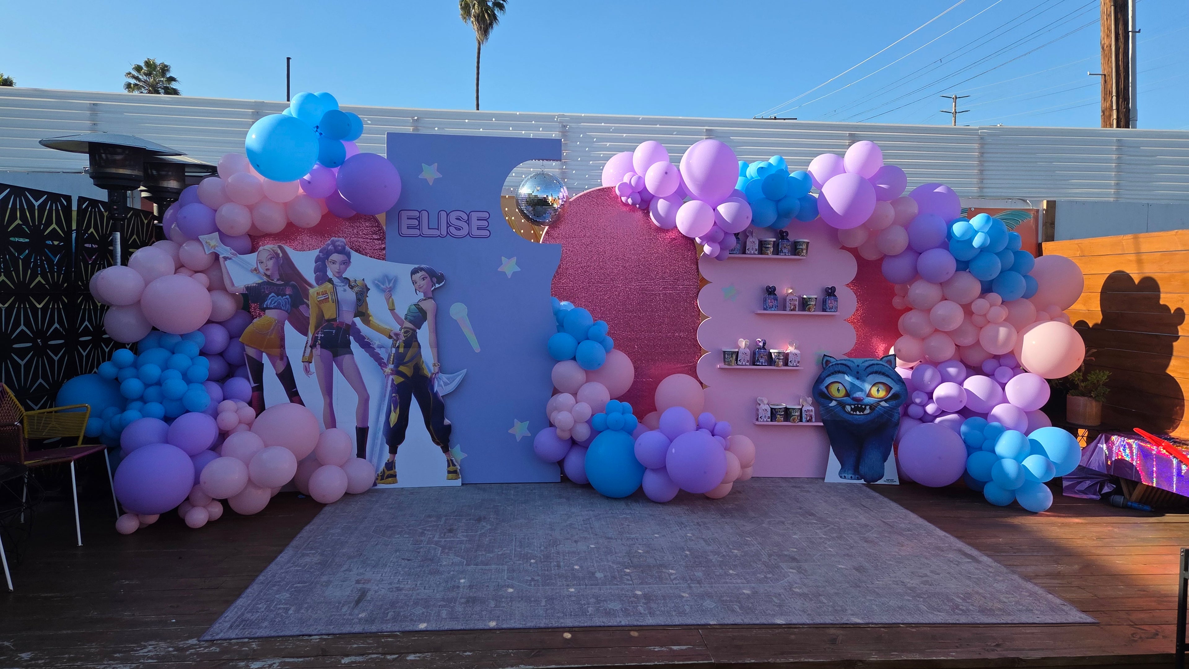 Light Pink Daisy Arch Shelf Display Wall