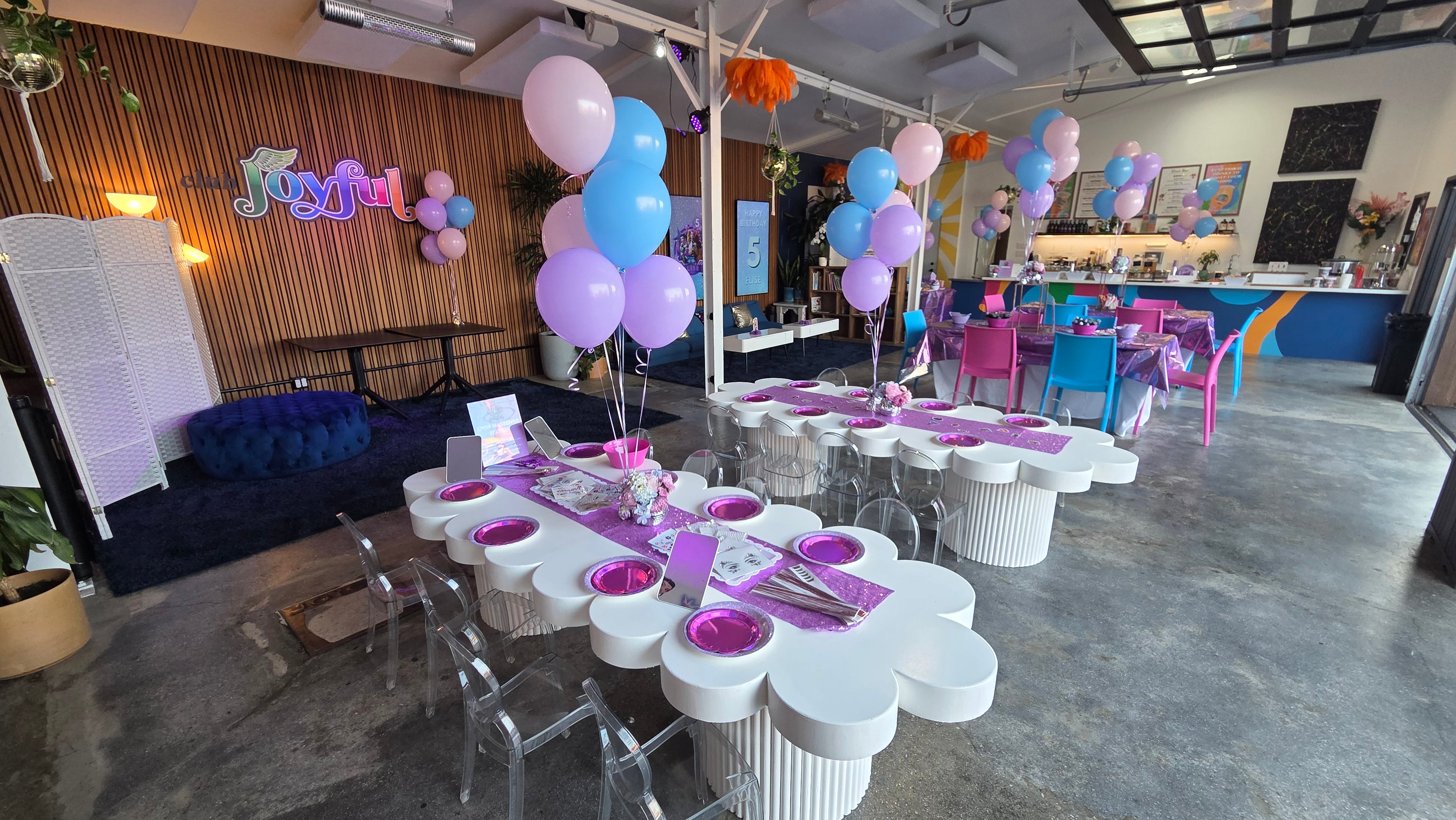 Kids Armless Ghost Chair