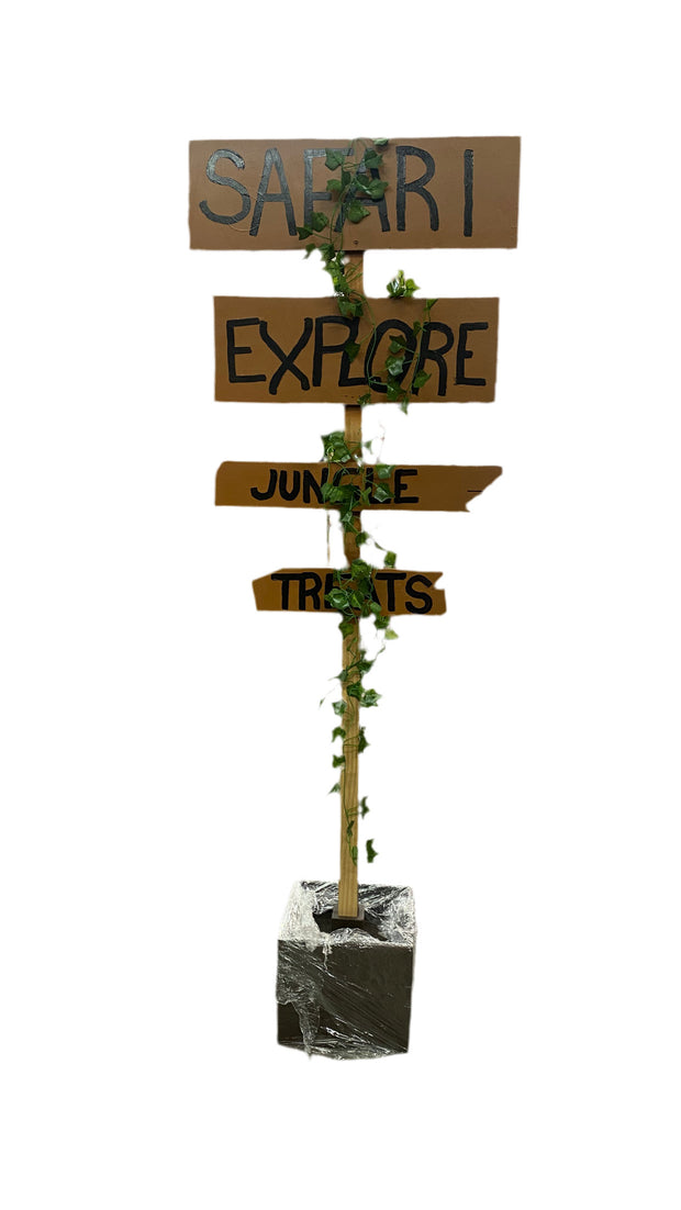 Safari Welcome Sign