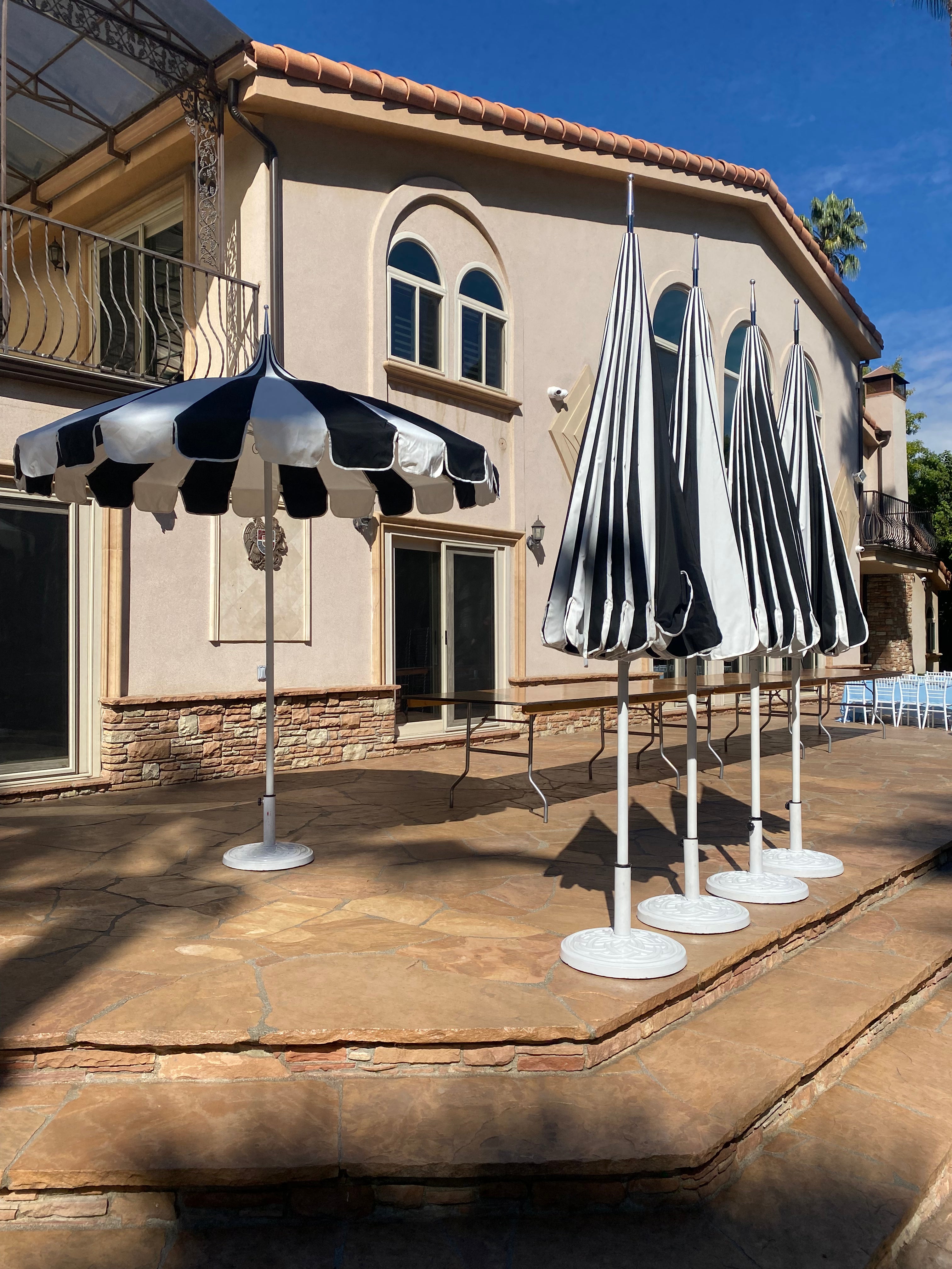 Black & White Umbrella With Base