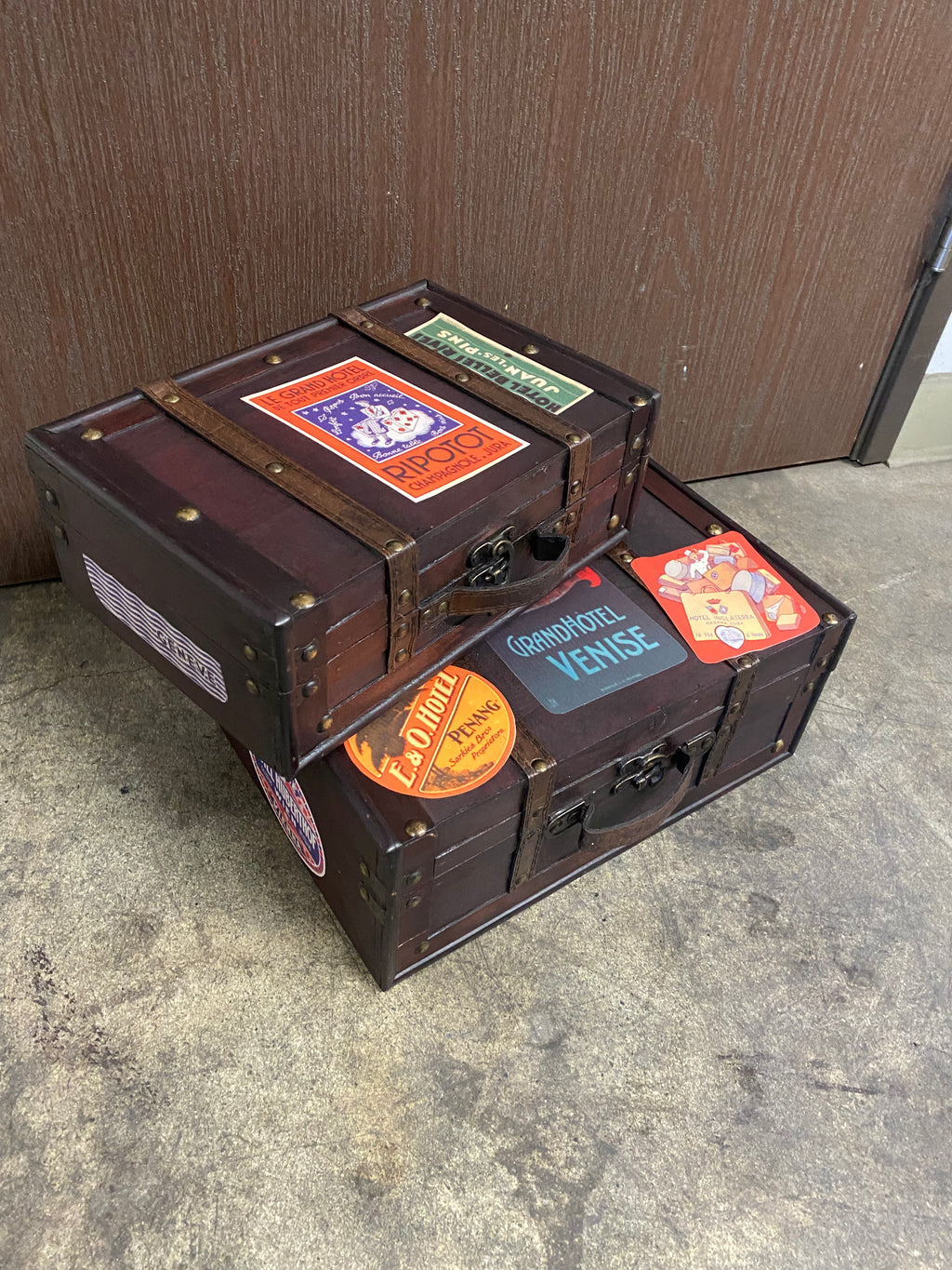 Around The World Travel Luggage Set