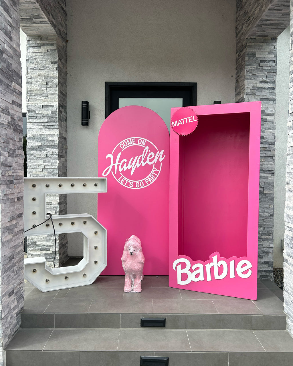 Hot Pink Round Arch Backdrop