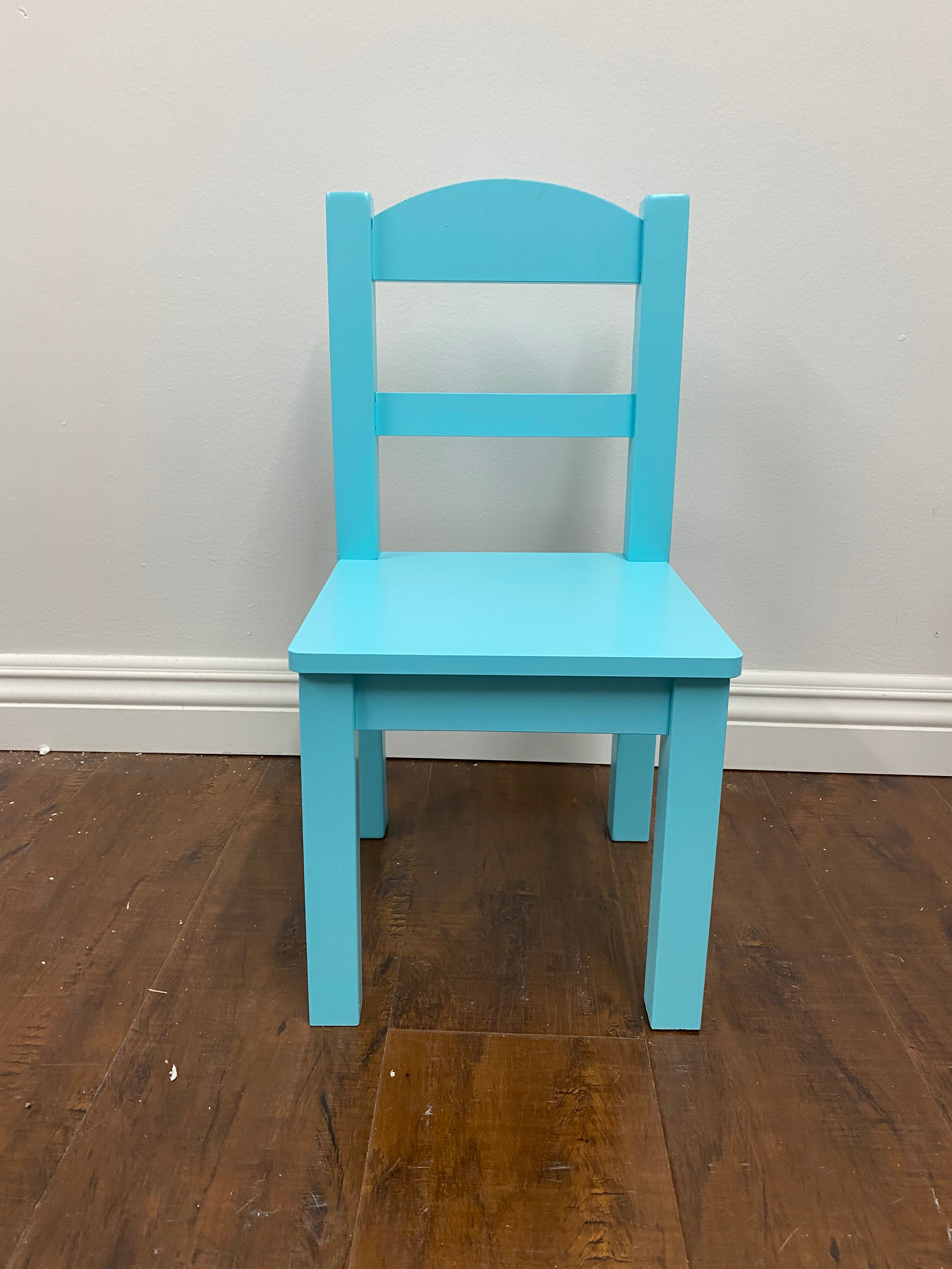 Kids Teal Aztlan Chair