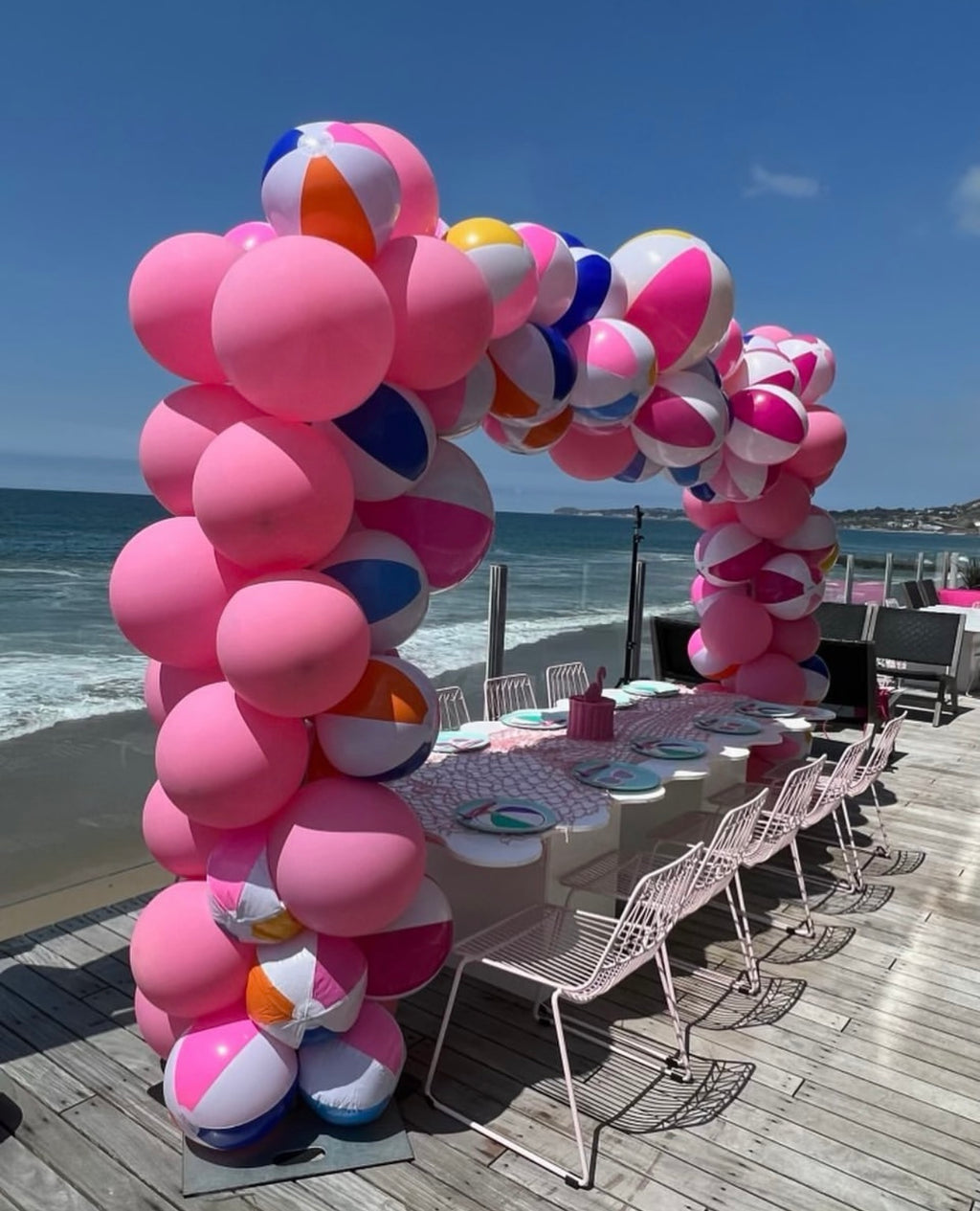 Kids White Wavy Table