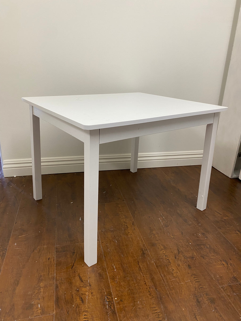 Kids Aztlan White Square Table