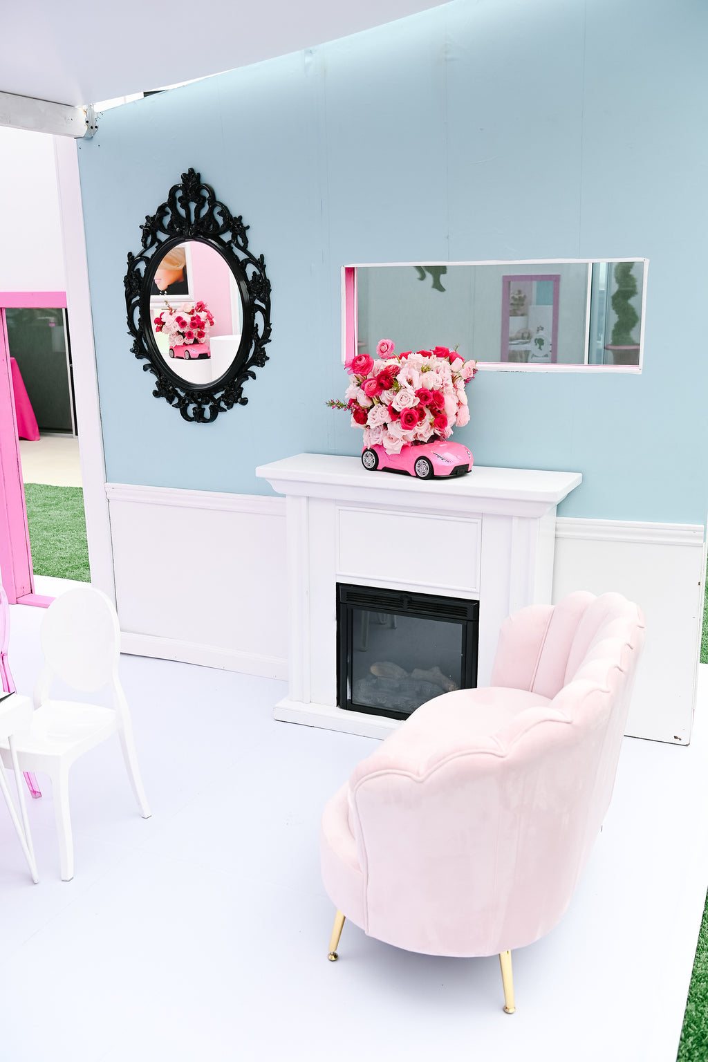 Kids Light Pink Seashell Loveseat Sofa