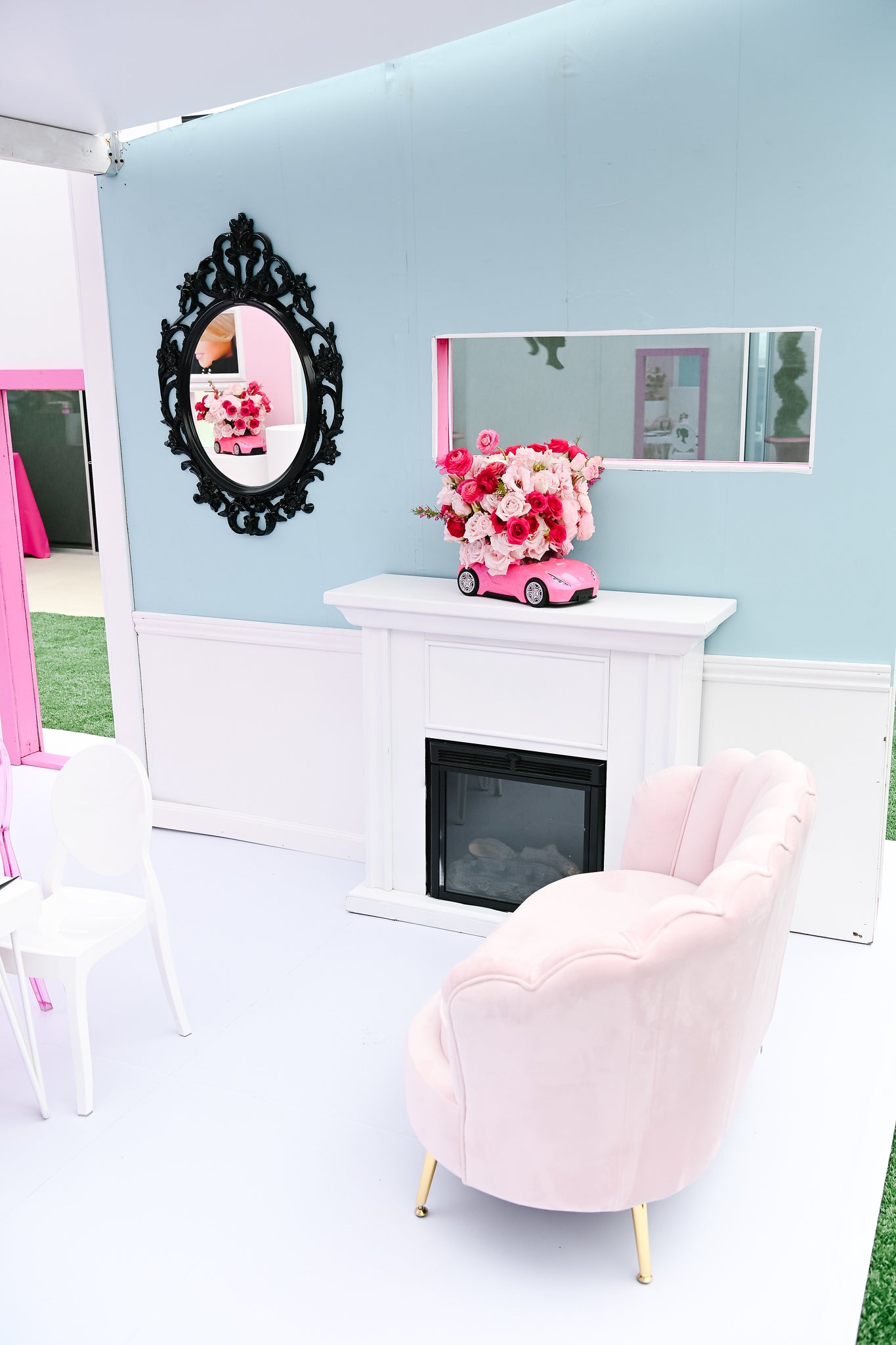 Kids Light Pink Seashell Loveseat Sofa