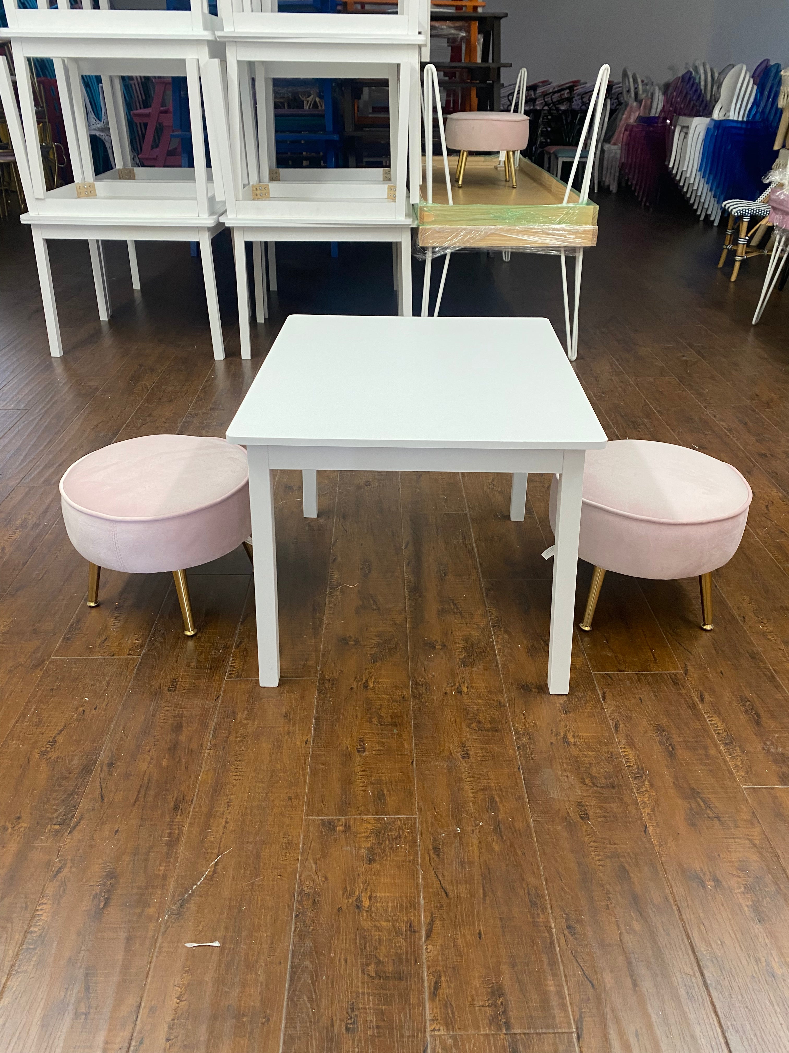 Kids Aztlan White Square Table