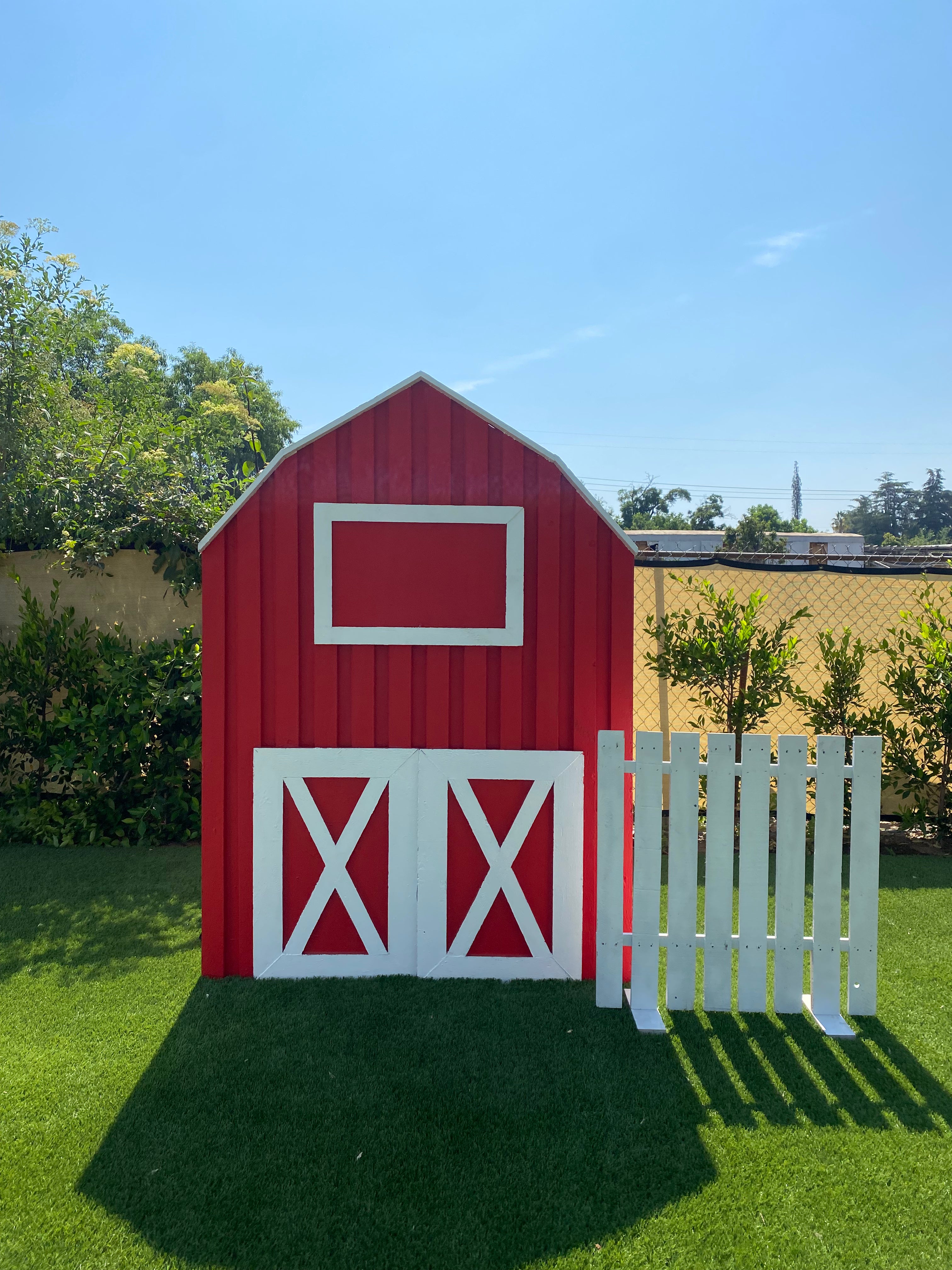 Small White Picket Fence