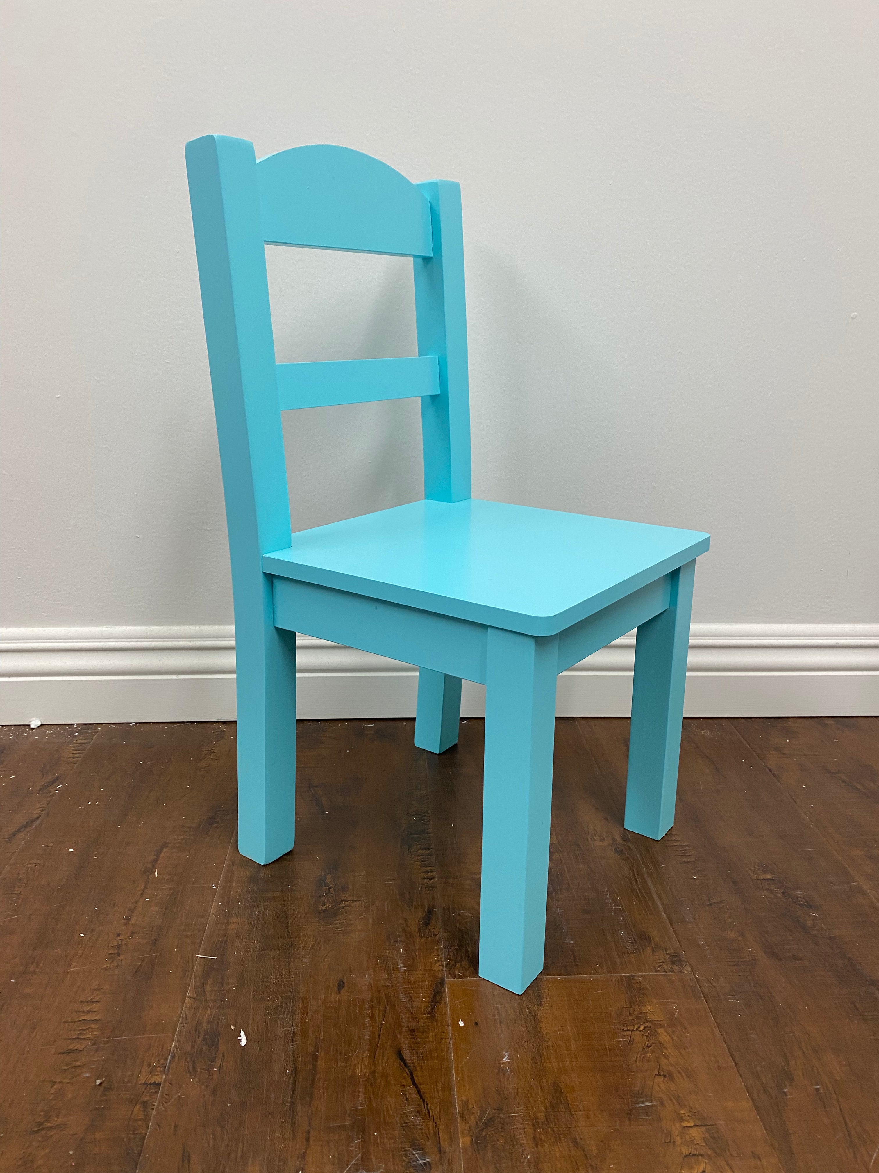Kids Teal Aztlan Chair