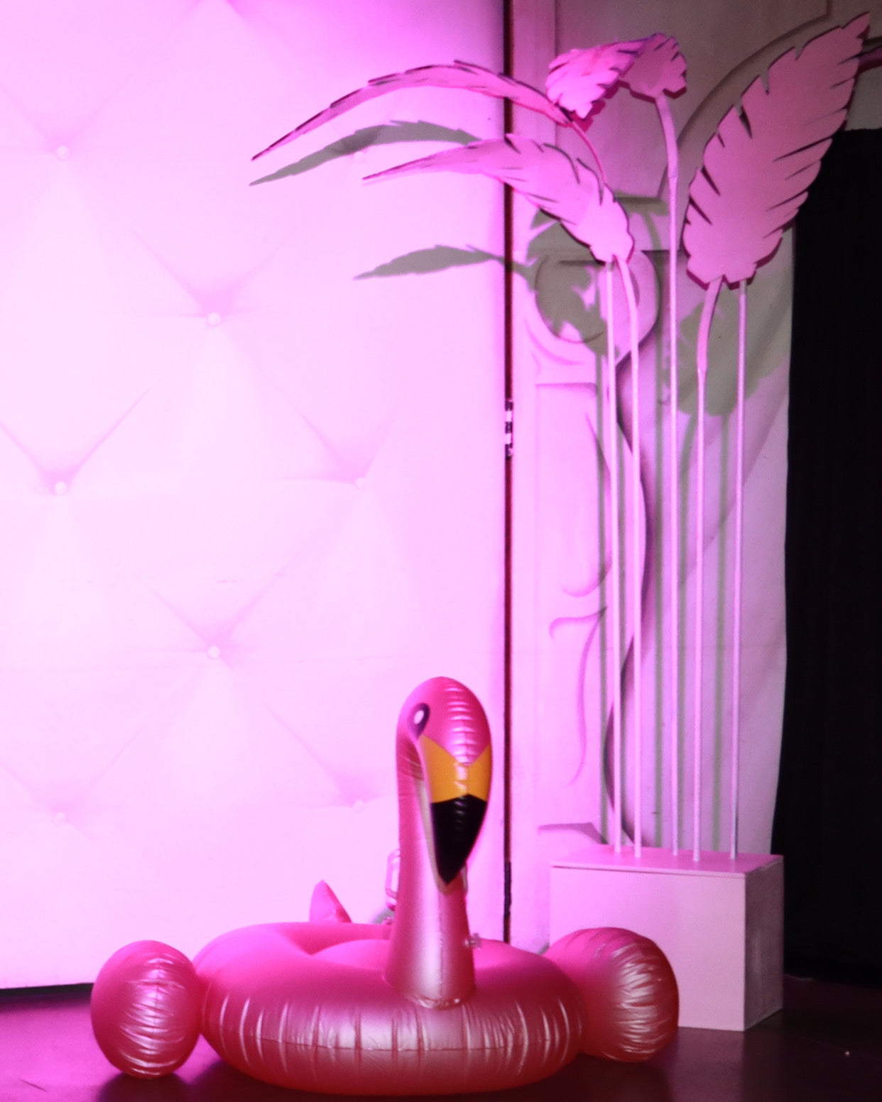 10 Foot Light Pink Palm Leaves