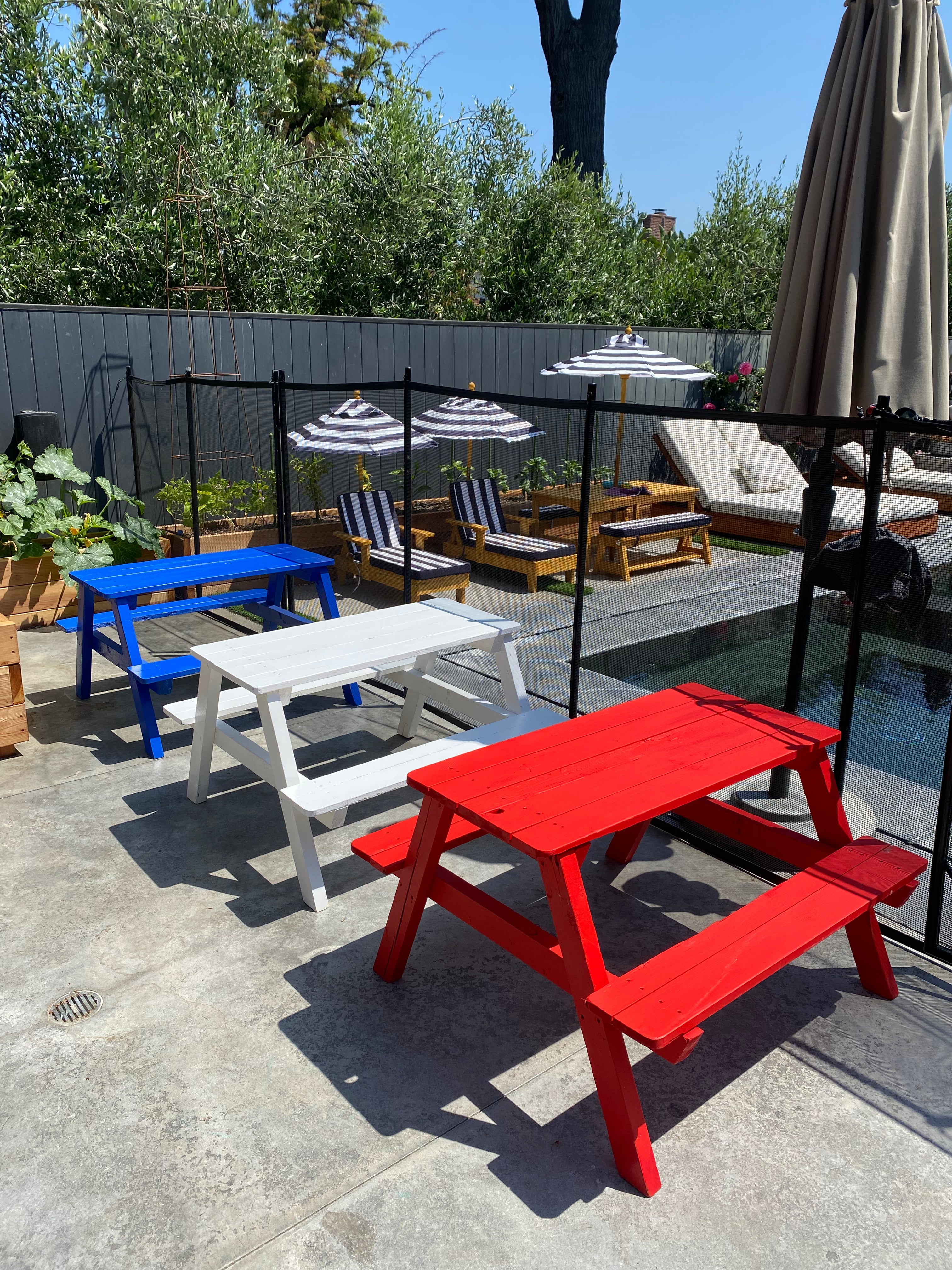 Kids White Picnic Table