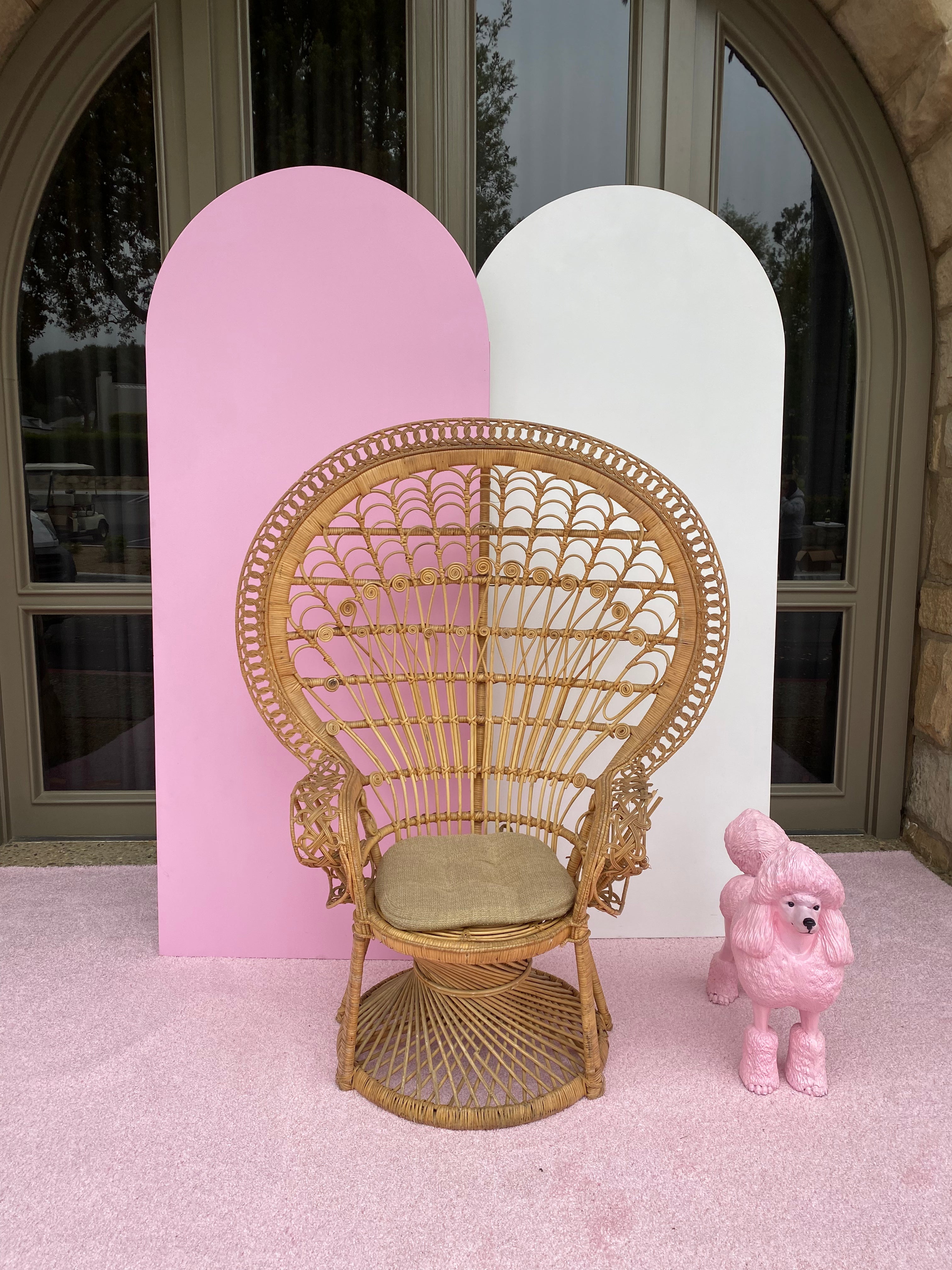 White Round Arch Backdrop