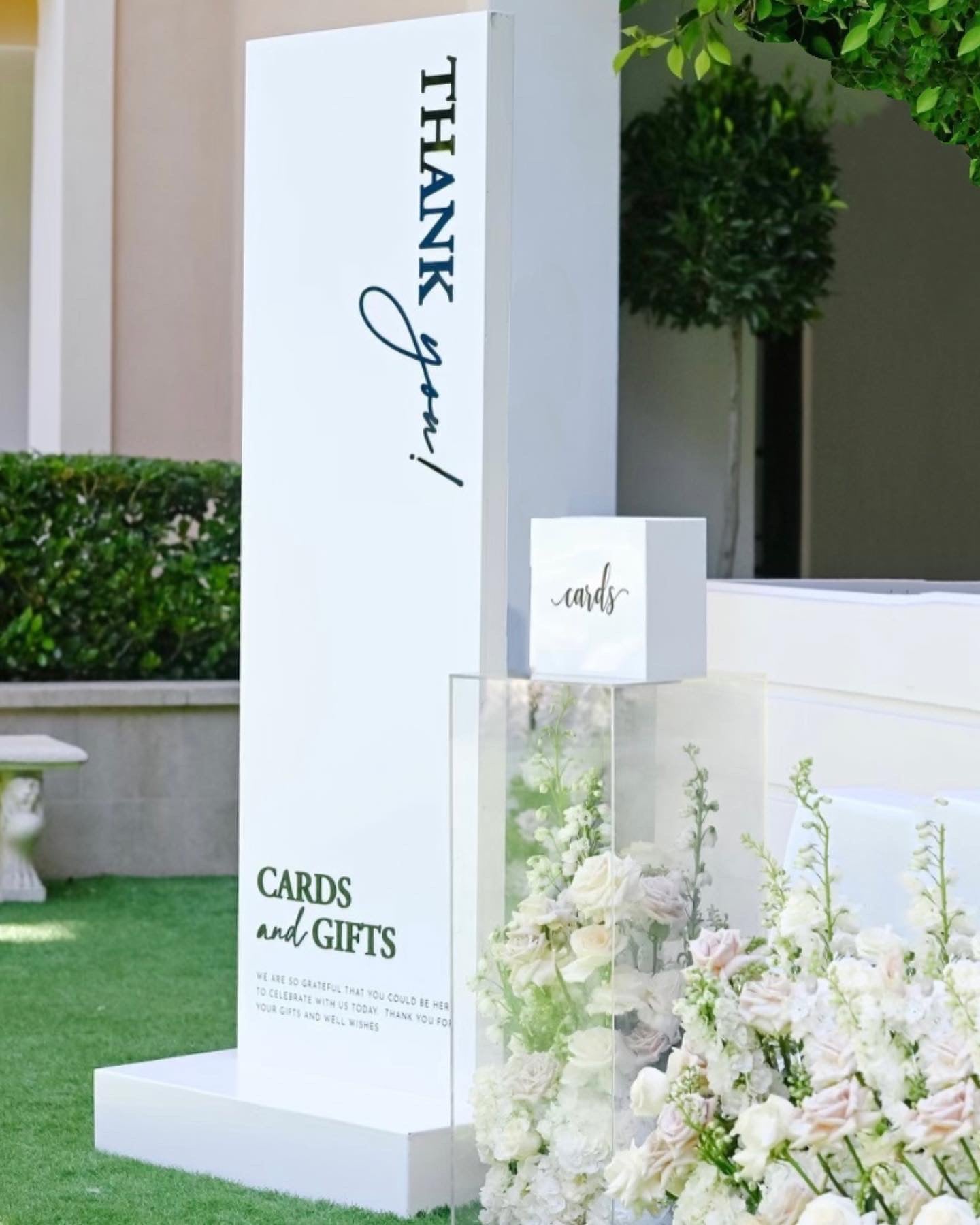 Thank You Cards & Gifts Sign