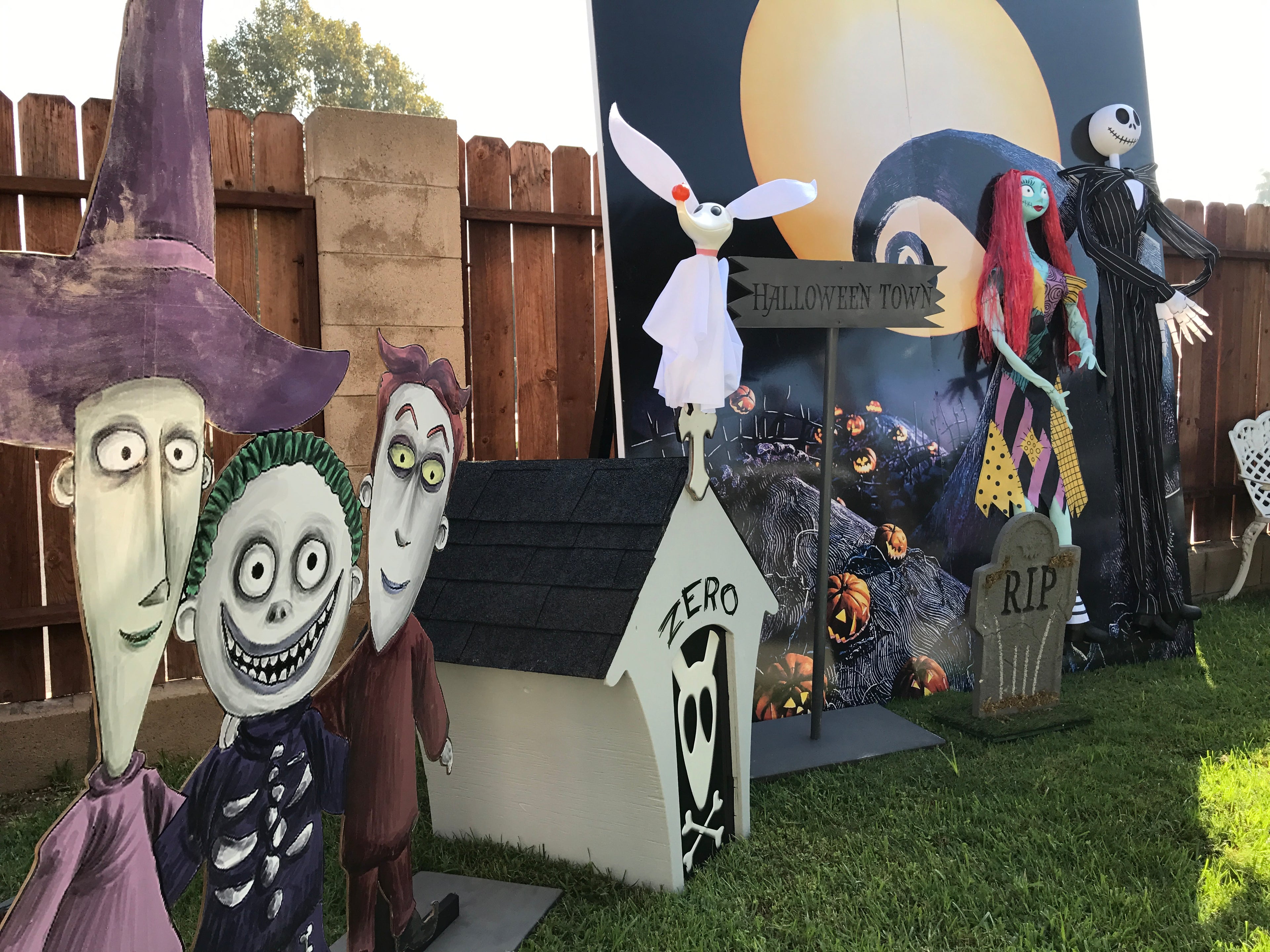 Halloween Town Stand